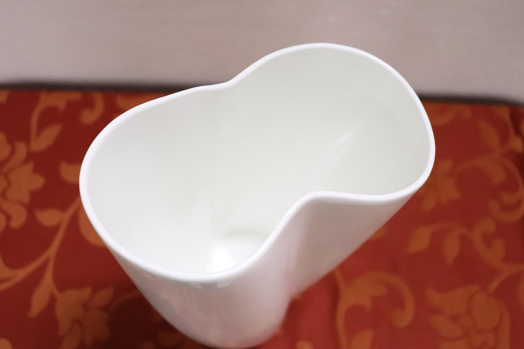 Contemporary 21th Century Italian Design Richard Ginori Vase in White Ceramic 