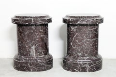 21st Century Italian Marble Red and Violet Pair of Sculpture Pedestals Classical