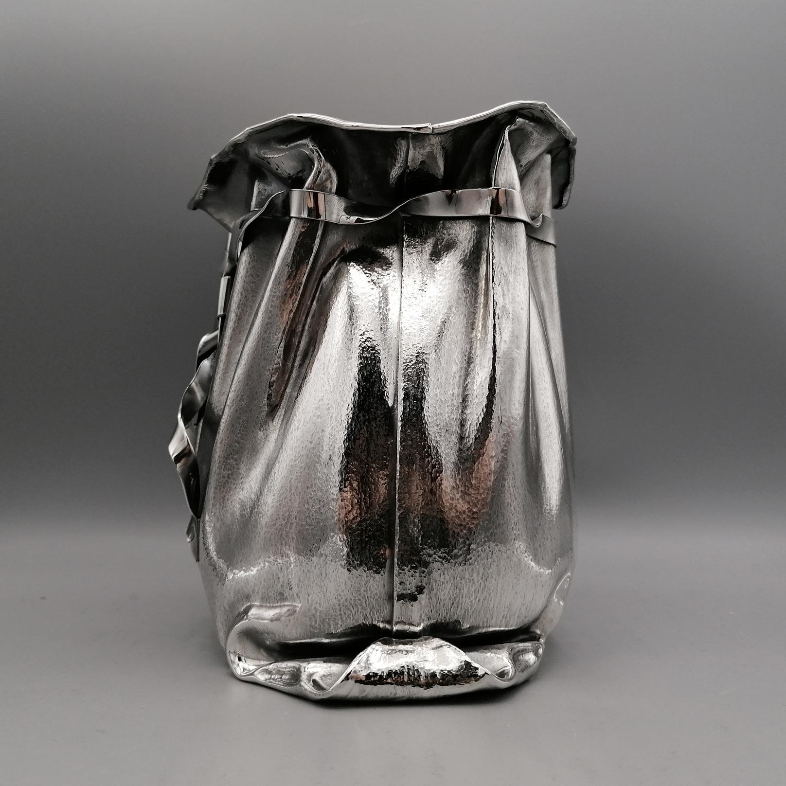 Vaso o ciotola decorativa in argento sterling del 21° secolo In condizioni ottime in vendita a VALENZA, IT