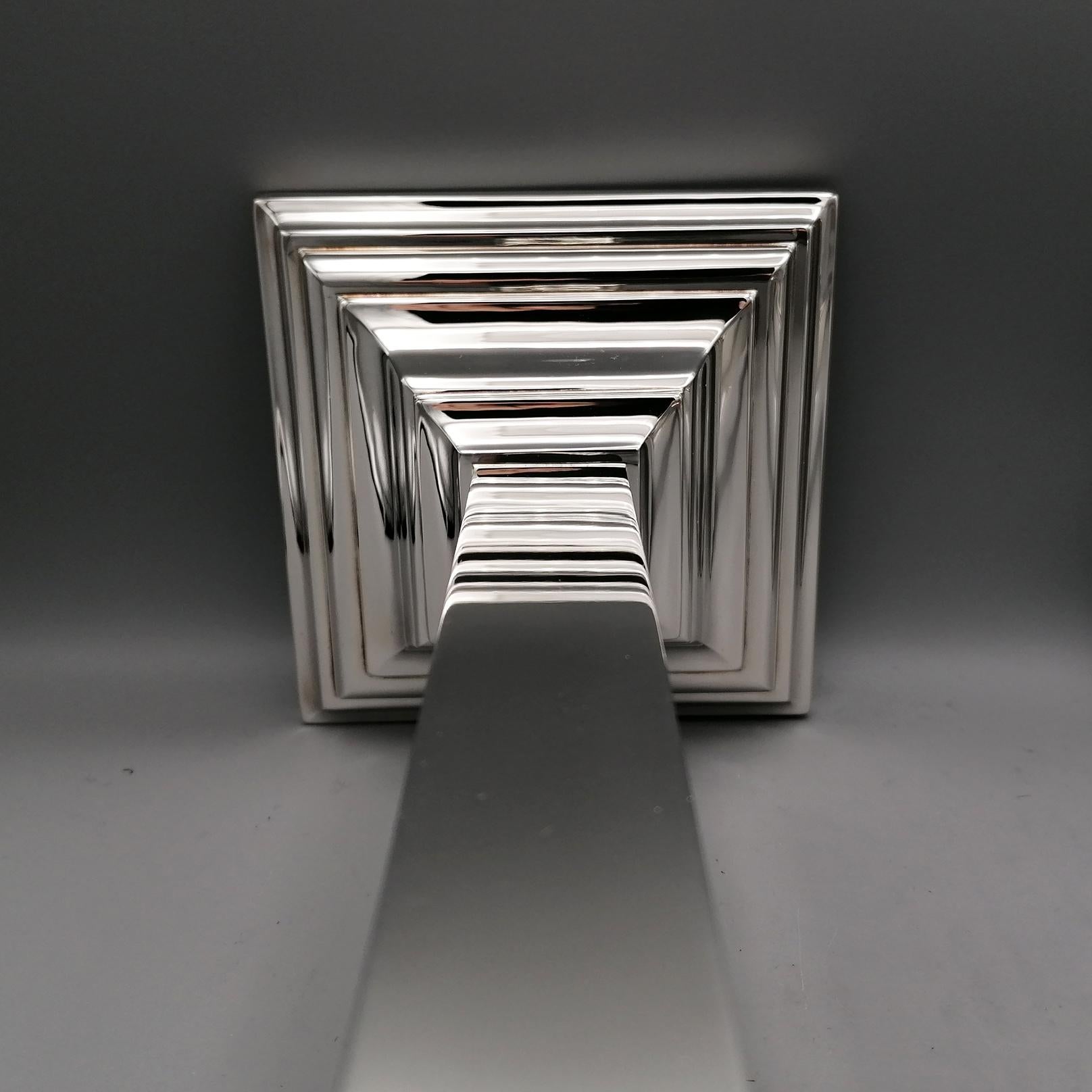 Siglo XXI Pareja de candelabros cuadrados modernos italianos de plata de ley en venta 7