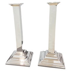 21th Century Italian Sterling Silver Pair of Modern square Candlesticks
