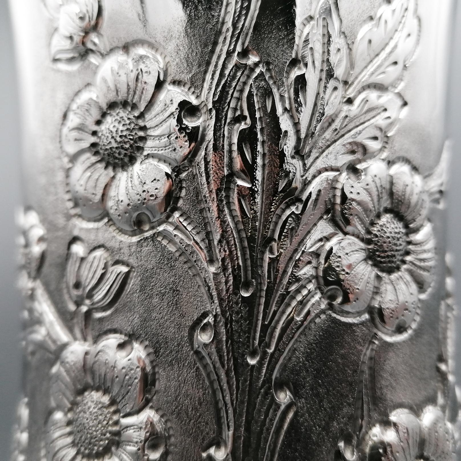 21th Century Italian Sterling Silver Vase For Sale 5