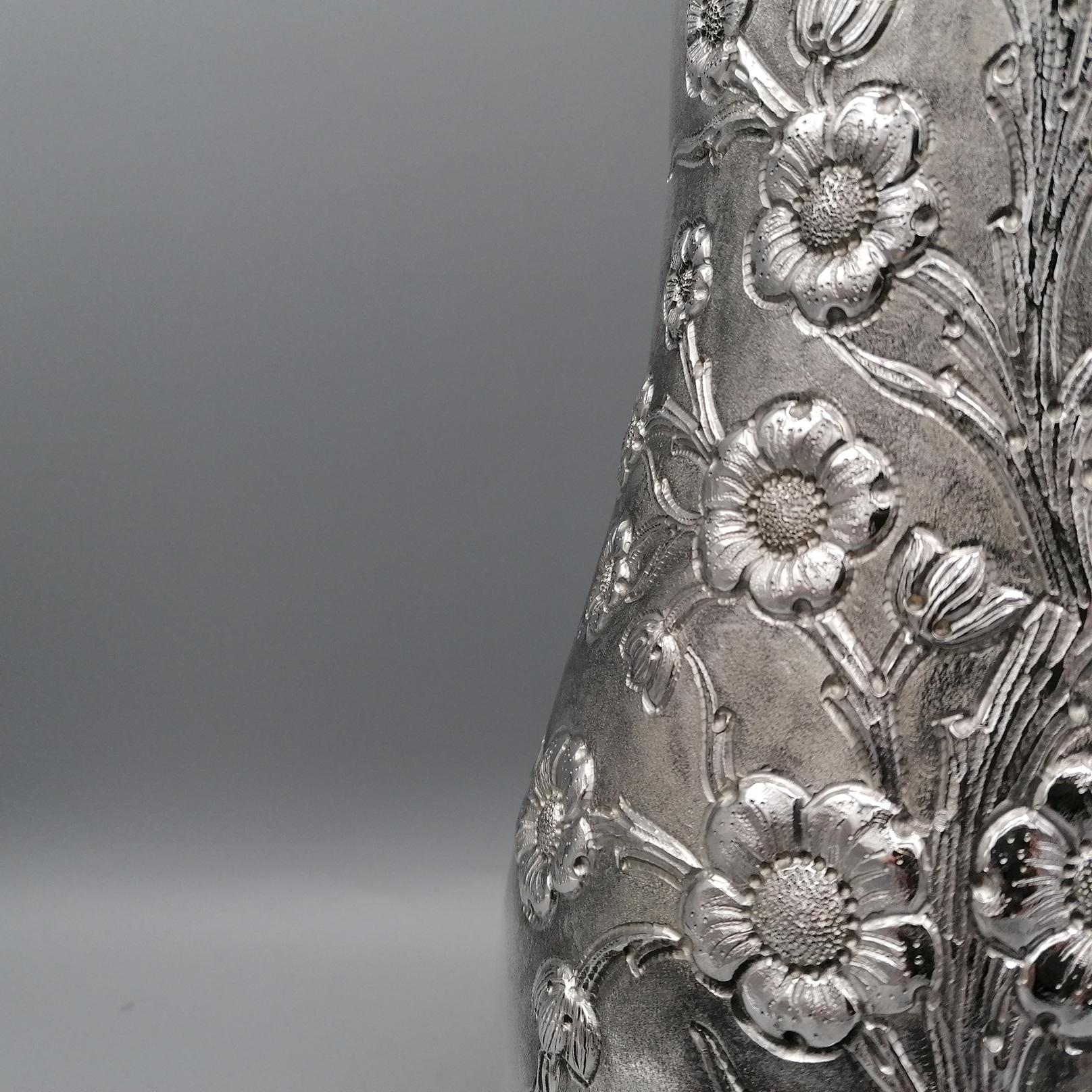 21th Century Italian Sterling Silver Vase In New Condition For Sale In VALENZA, IT