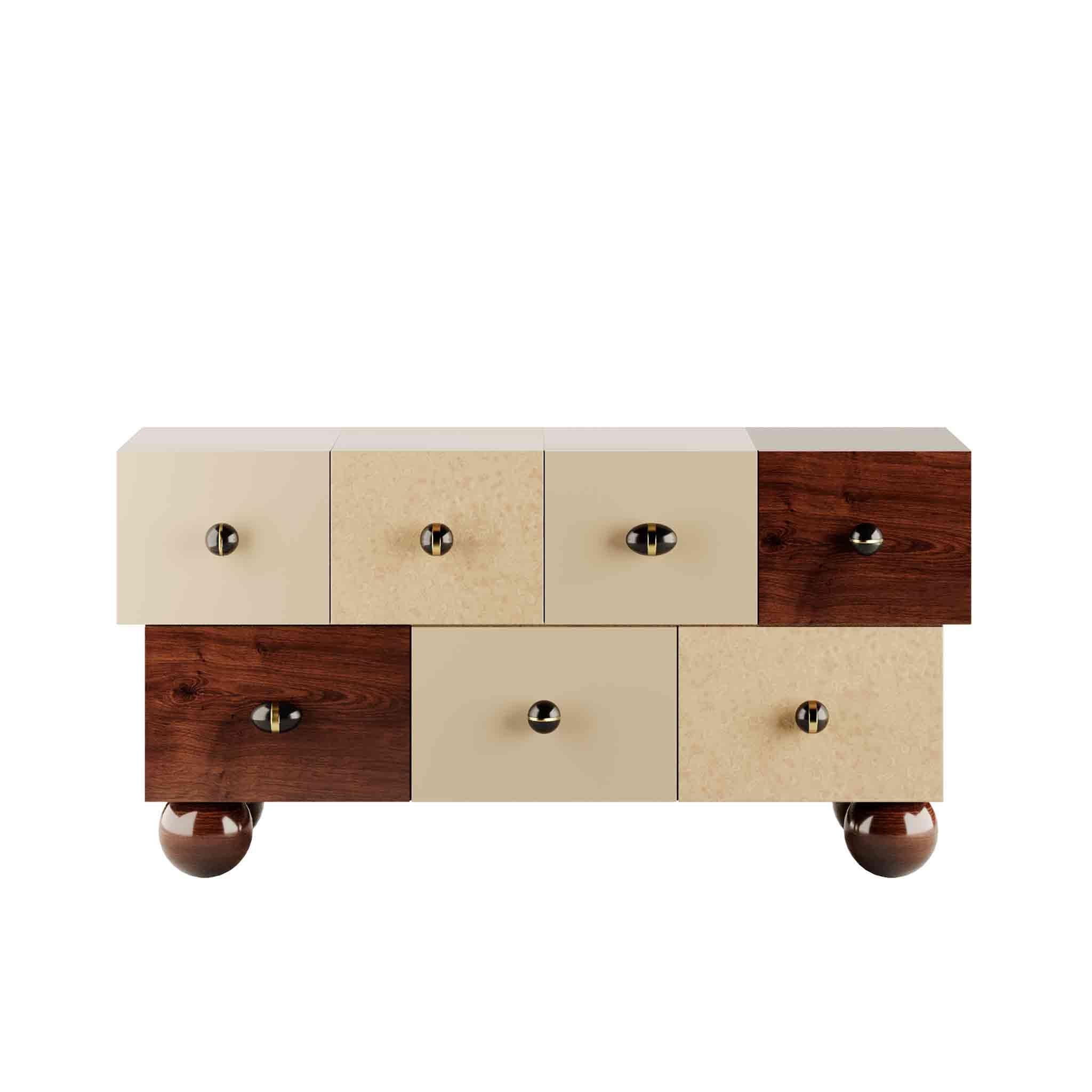 Aparador Moderno de Madera del Siglo XXI Lacado Blanco y Negro Detalle Dorado Portugués en venta