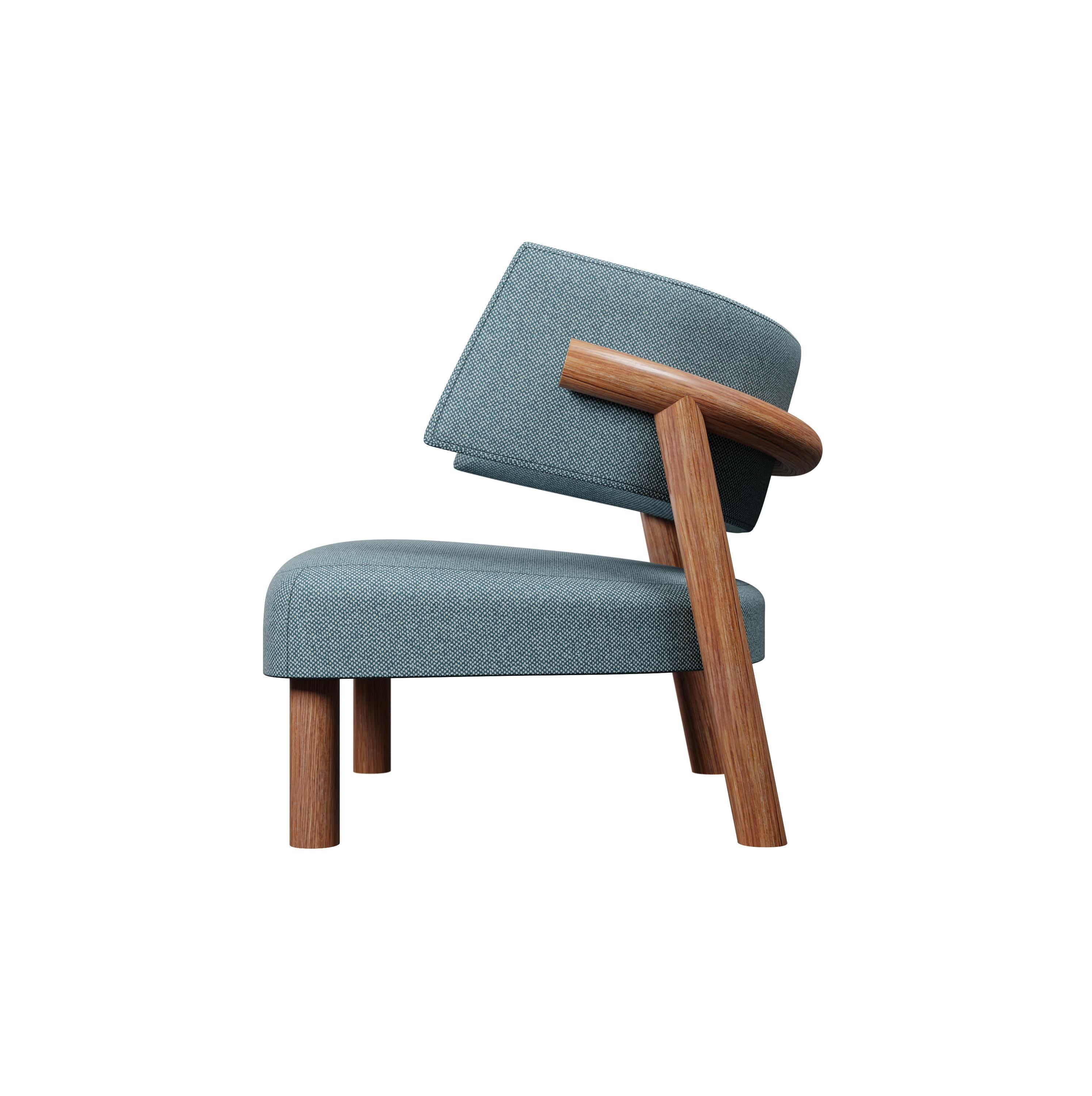 Portugais Fauteuil Moss du 21e siècle en tissu bleu tissé uni, fabriqué à la main par Murmurio en vente