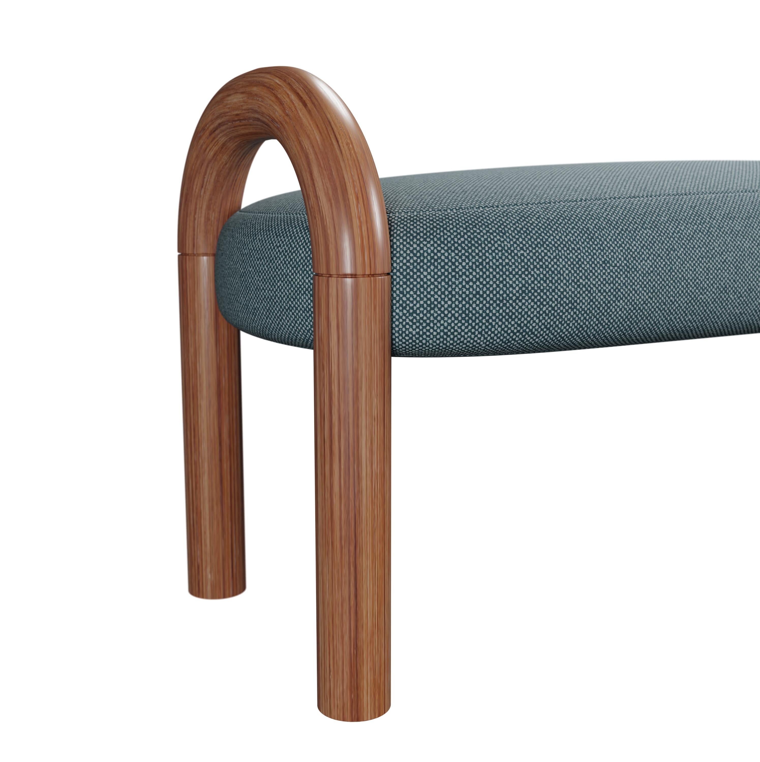 Tissu Banc U du 21e siècle en tissu bleu à tissage uni fabriqué à la main par Murmurio en vente