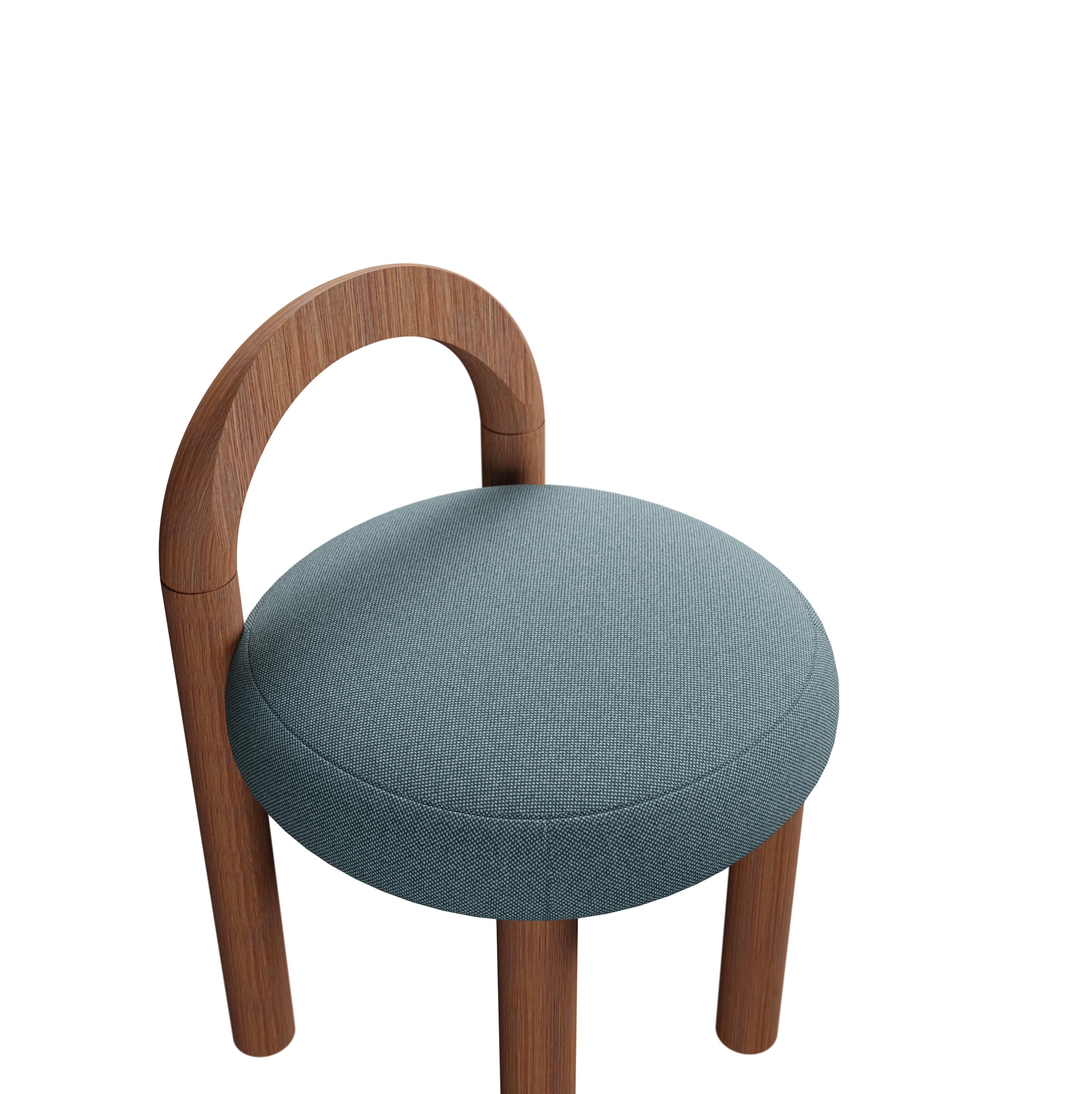 XXIe siècle et contemporain Tabouret U du 21e siècle en tissu bleu à tissage uni, fabriqué à la main par Murmurio en vente