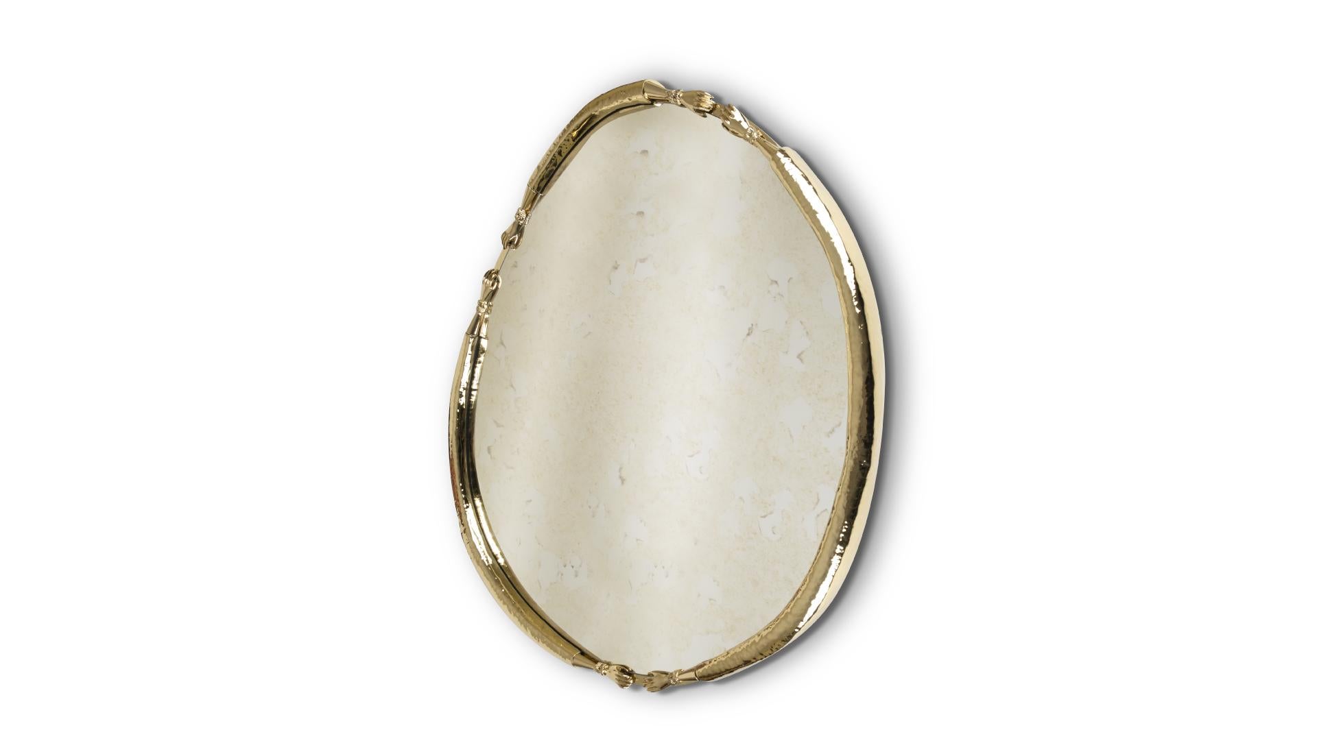 Portuguese 21st Century Oval La Joie Aged Bronze Mirror Polished Hammered Brass For Sale