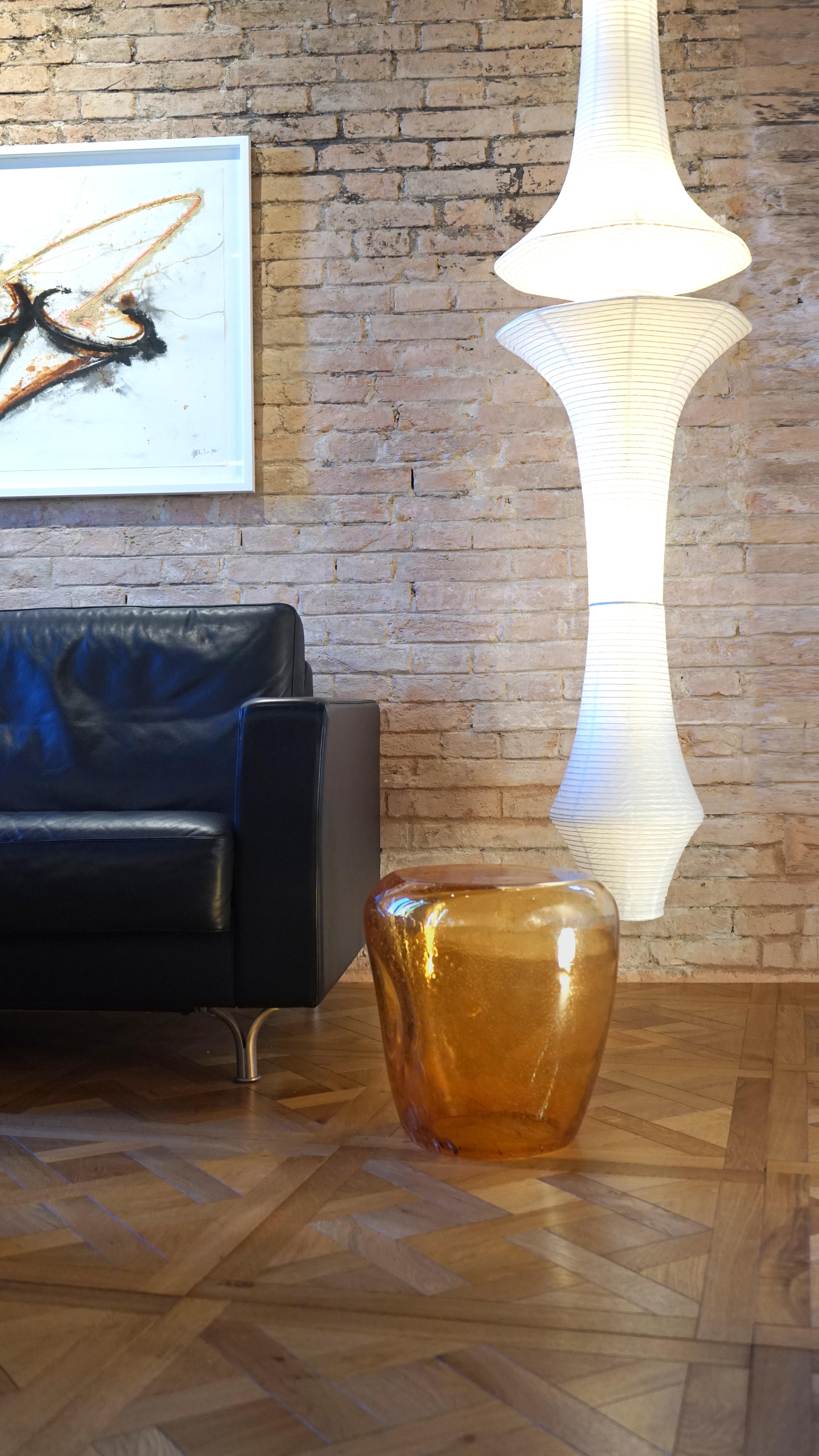 Table d'appoint Isola, verre soufflé de Murano, Pulegoso topaze, Kanz en vente 5