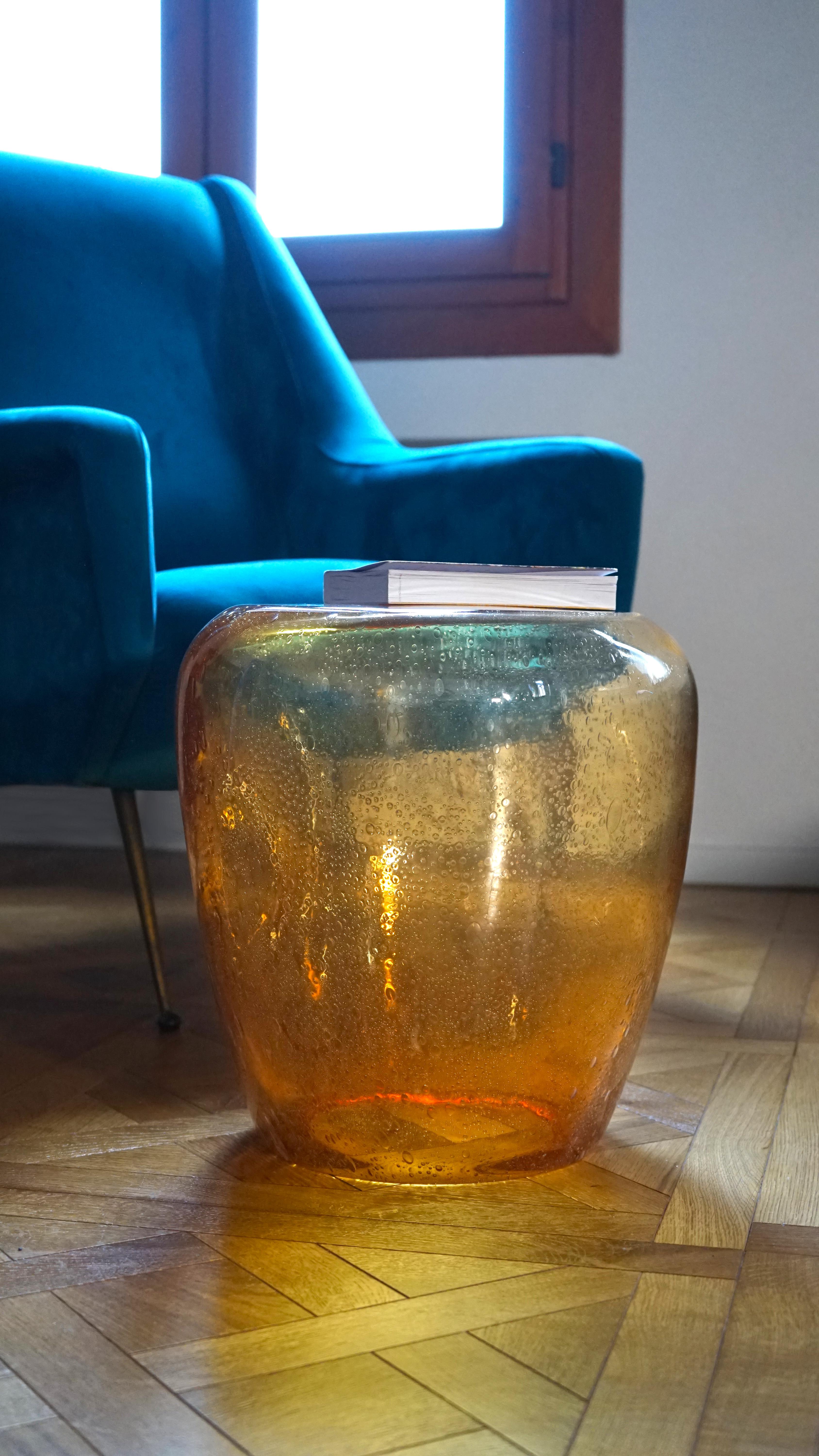 Table d'appoint Isola, verre soufflé de Murano, Pulegoso topaze, Kanz en vente 7