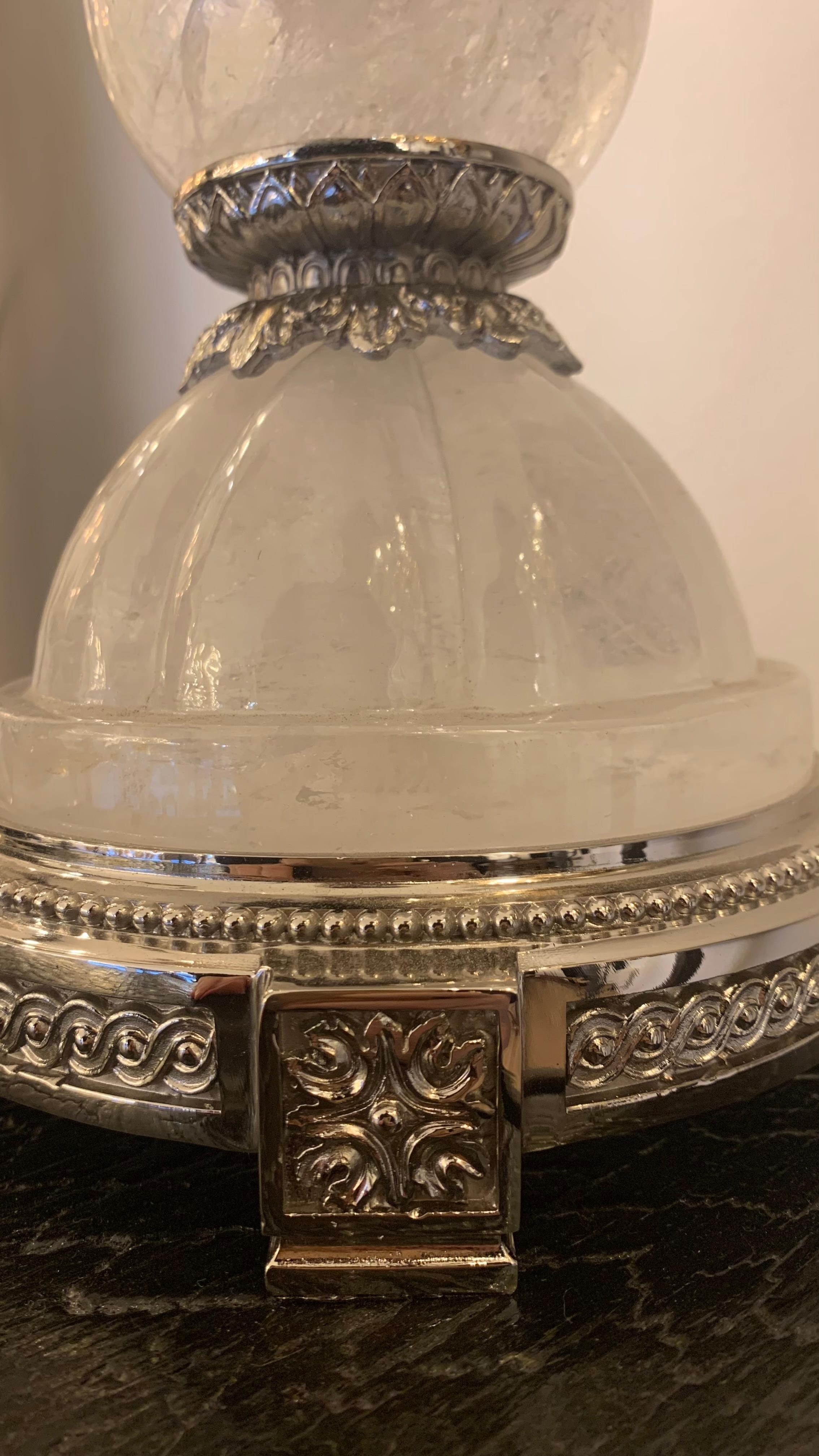 Tischlampe aus Nickelbronze und Bergkristall aus dem 21. Jahrhundert (Moderne) im Angebot