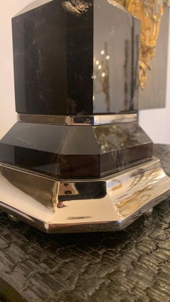 Lampe de table 21e siècle en bronze nickelé et cristal de roche fumé