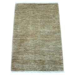 Alfombra oriental de lana Ghazni, tejida a mano, de 2'1" x 3', de color marrón liso, con diseño sencillo