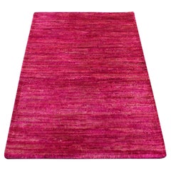 2'1 "x3'1" Bright Pink Plain Solid Design Pure Sari Silk Hand Knotted Sample Rug