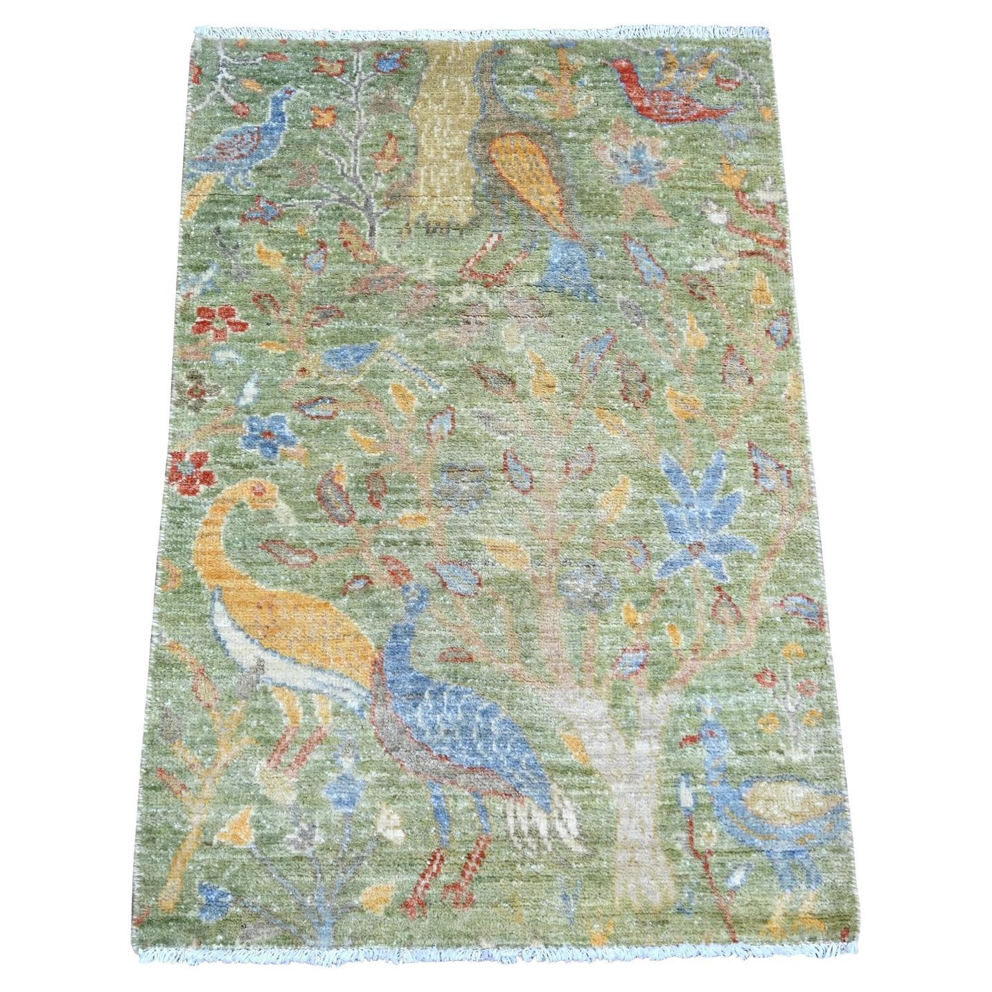 2
1"x3
1" Green Peshawar Birds of Paradise Design Hand Knotted Soft Wool Mat Rug