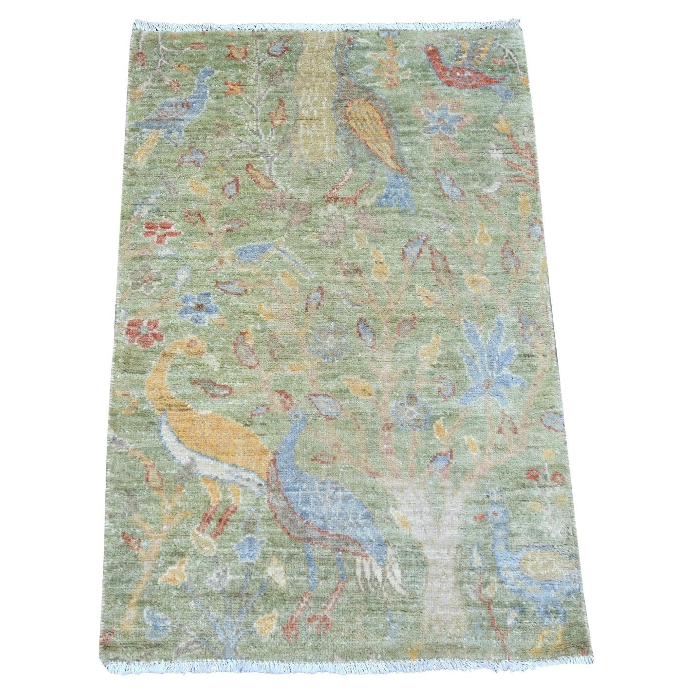 2
1"x3
2" Green Peshawar Birds of Paradise Design Hand Knotted Soft Wool Mat Rug