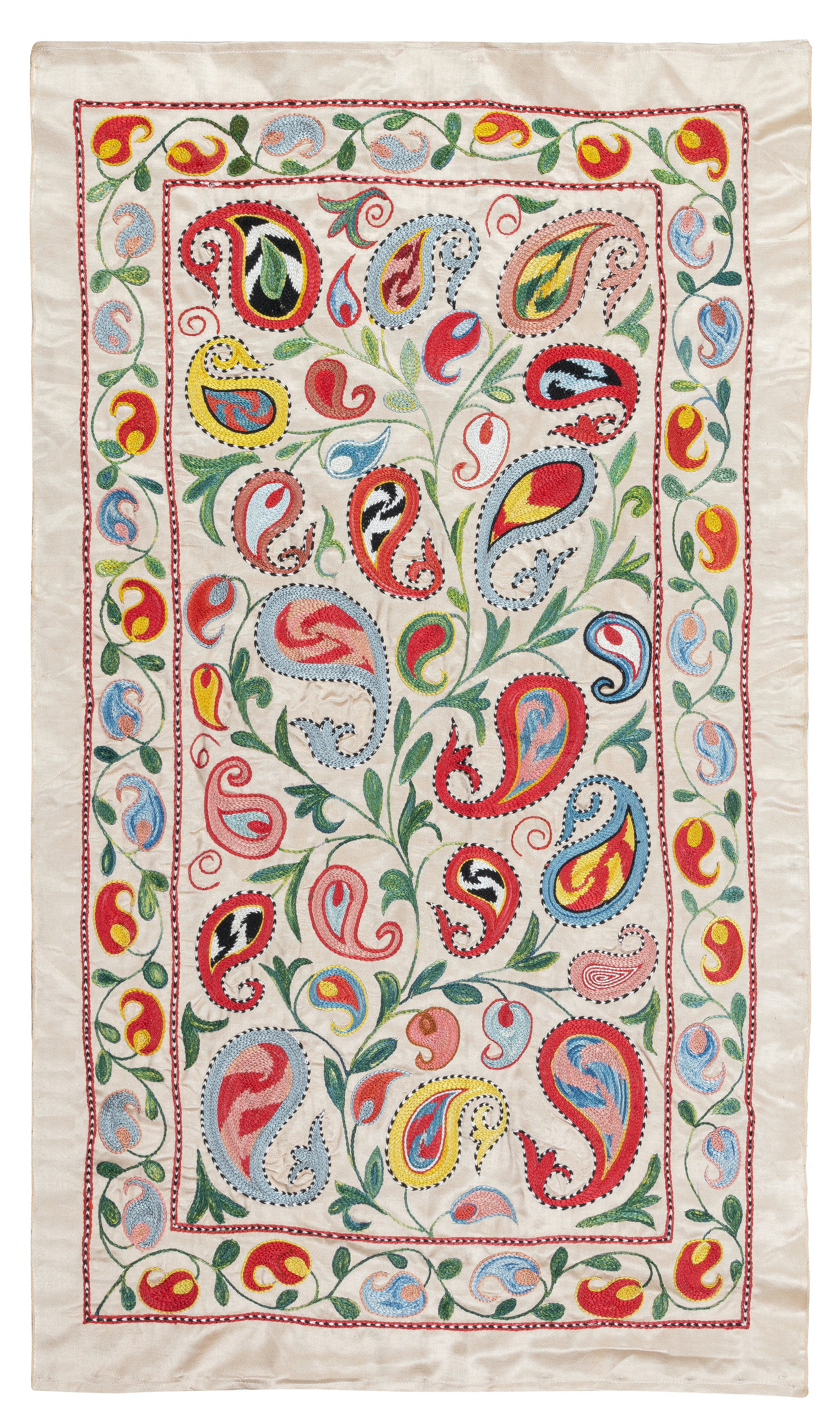 21x36 in Traditional 100% Silk Wall Hanging. Embroidered Tablecloth. Wall Decor For Sale