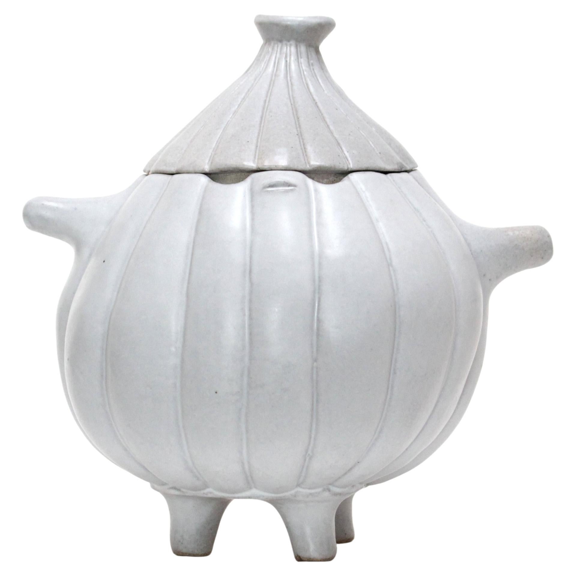 22/03 Collection Unique Tureen by Meritxell Duran