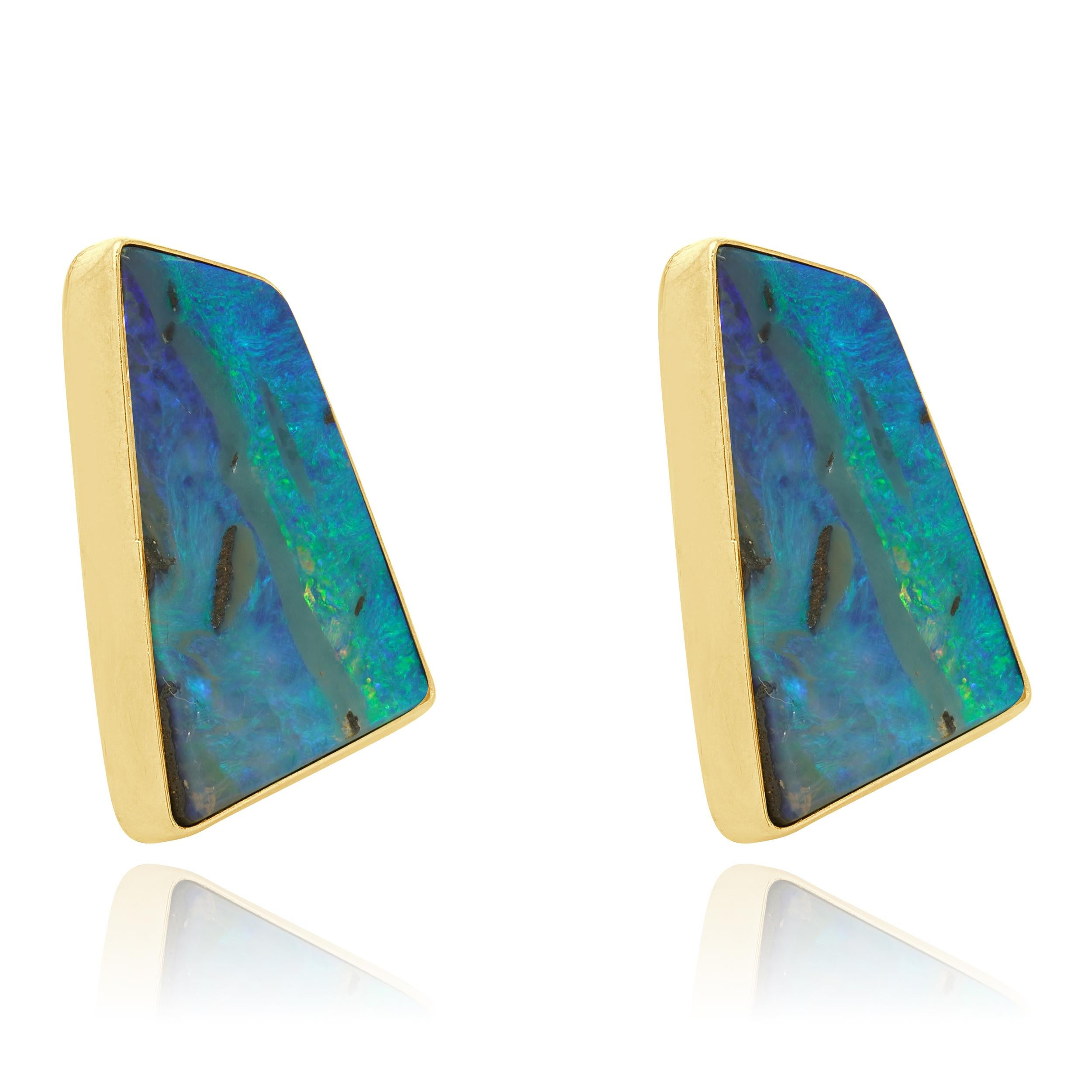 Quadrato Orecchini geometrici Boulder Opal in oro giallo 22/18/14 carati in vendita