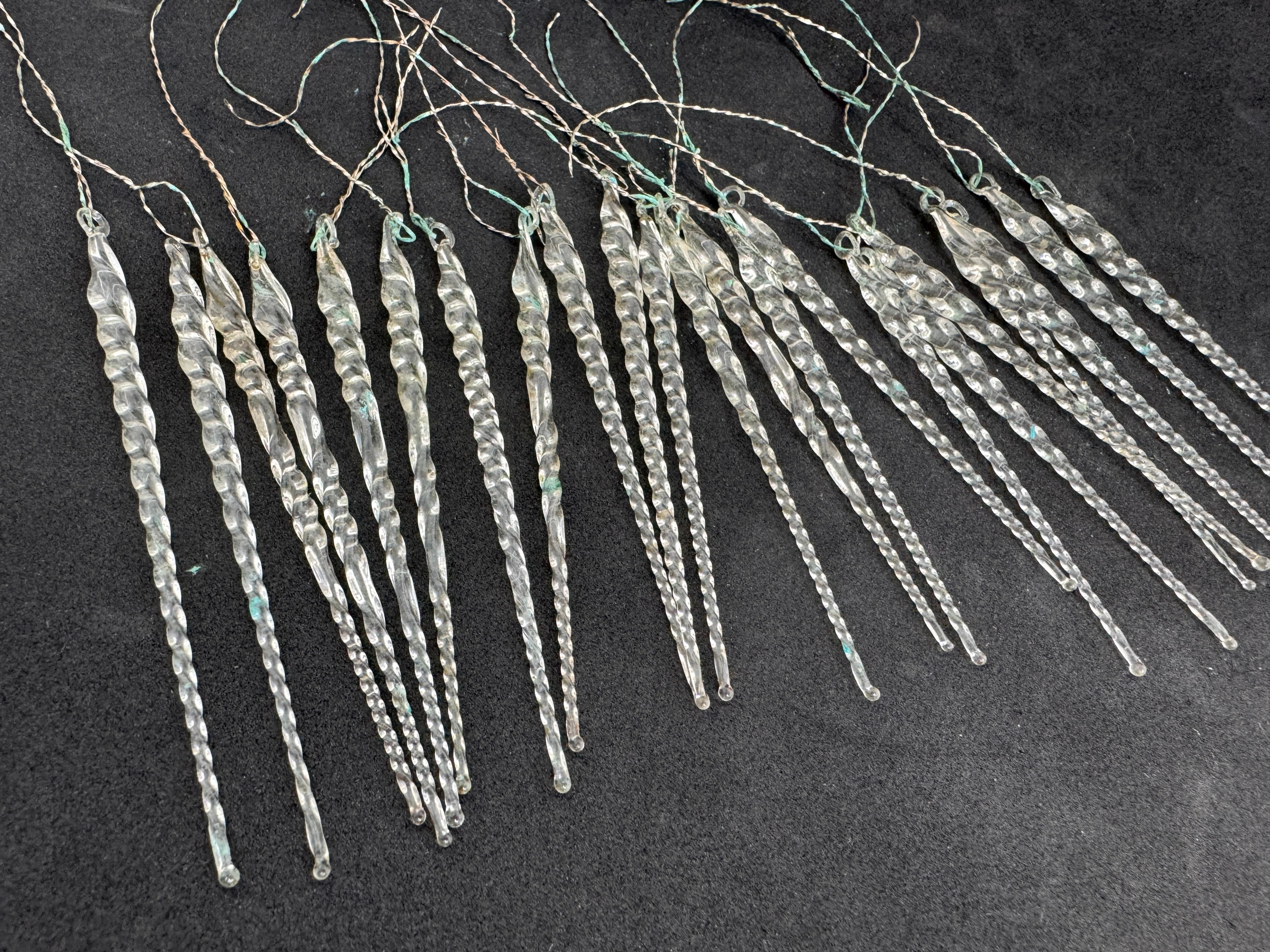 22 Antique Germany Twisted Icicle Clear Glass Ornaments for Feather Tree, 1910s 4