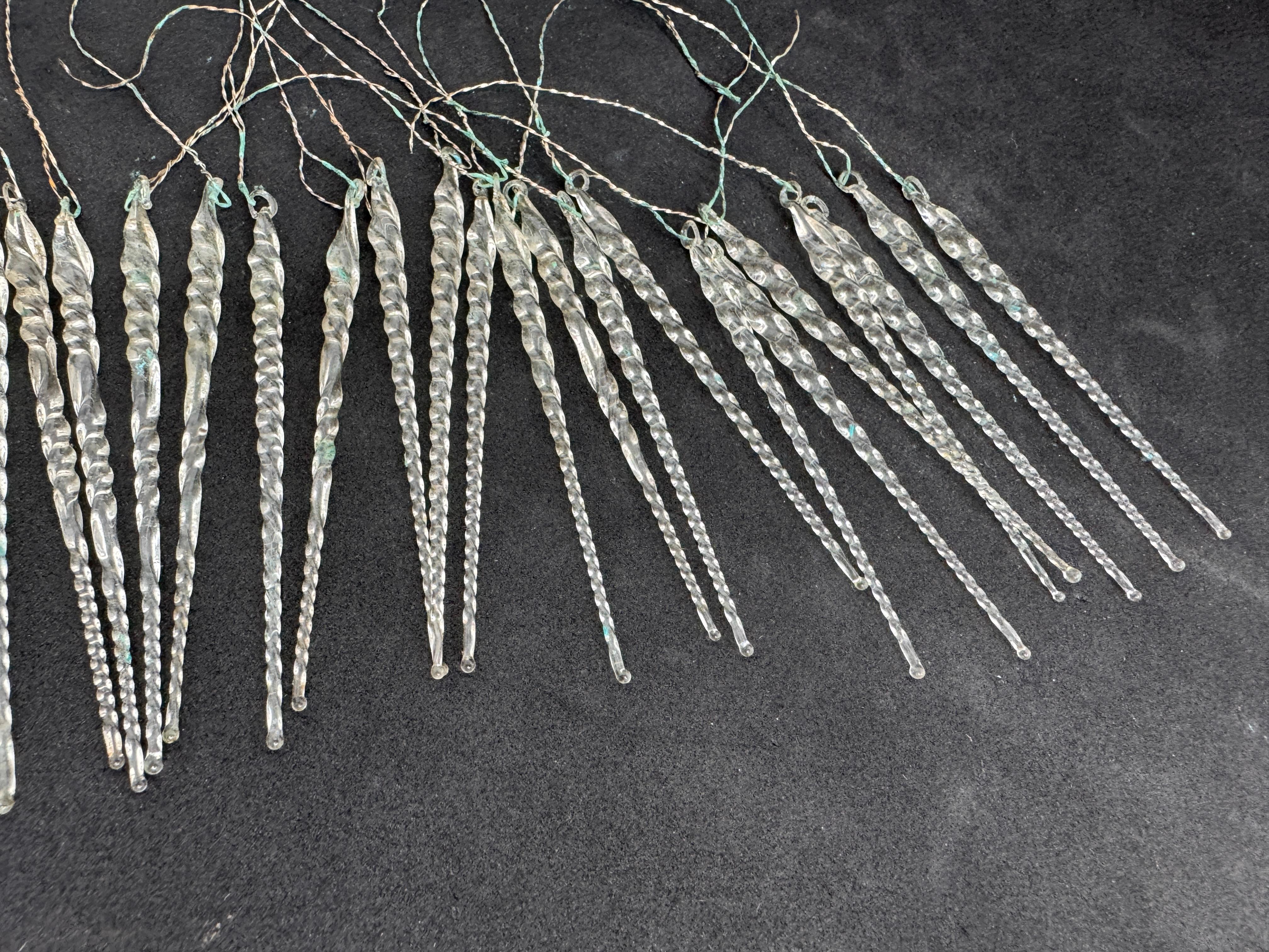 22 Antique Germany Twisted Icicle Clear Glass Ornaments for Feather Tree, 1910s 5