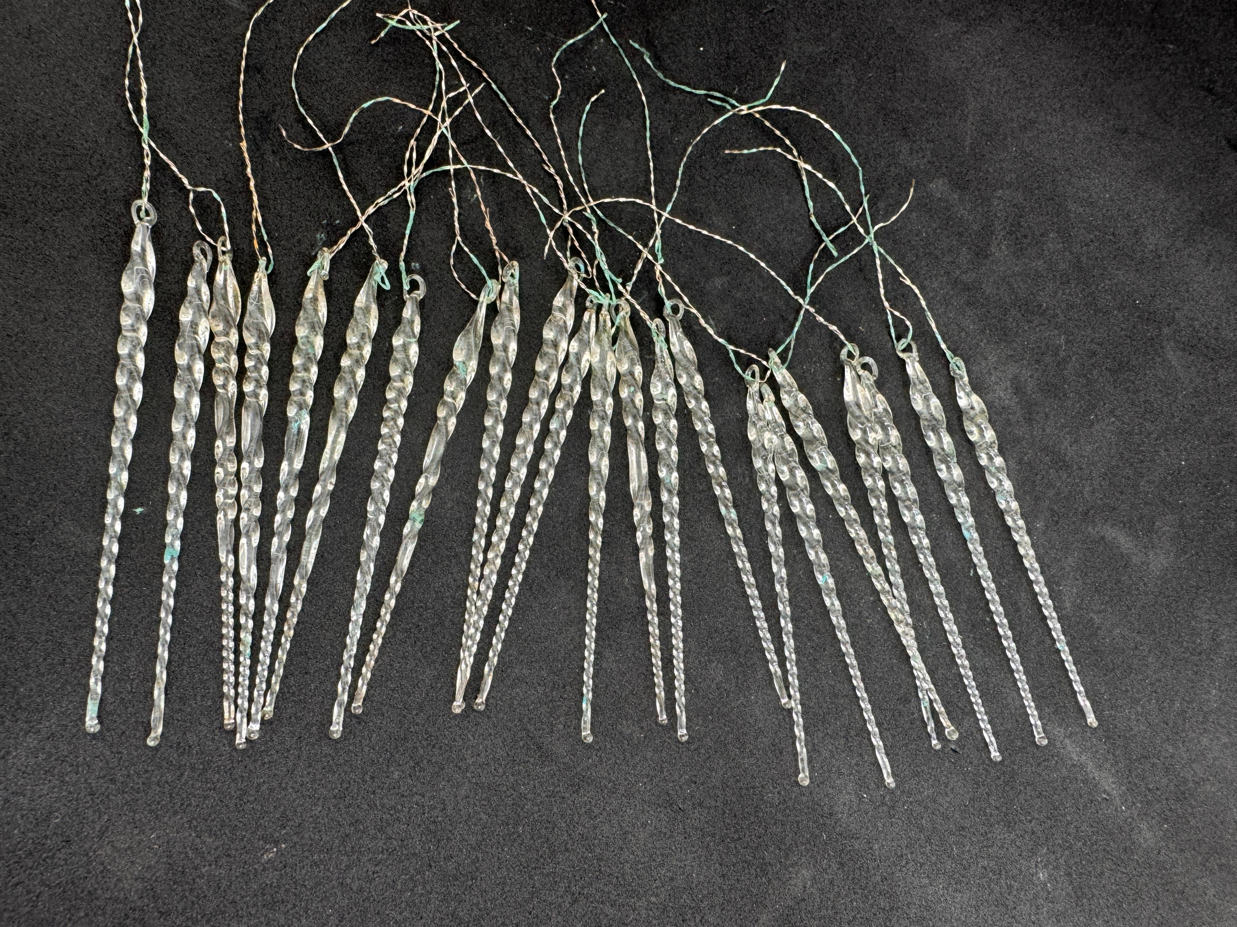 22 Antique Germany Twisted Icicle Clear Glass Ornaments for Feather Tree, 1910s 3