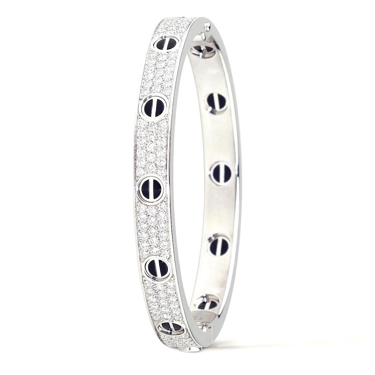 Bracelet en or blanc 18 carats avec diamants pavés de 2,2 carats .