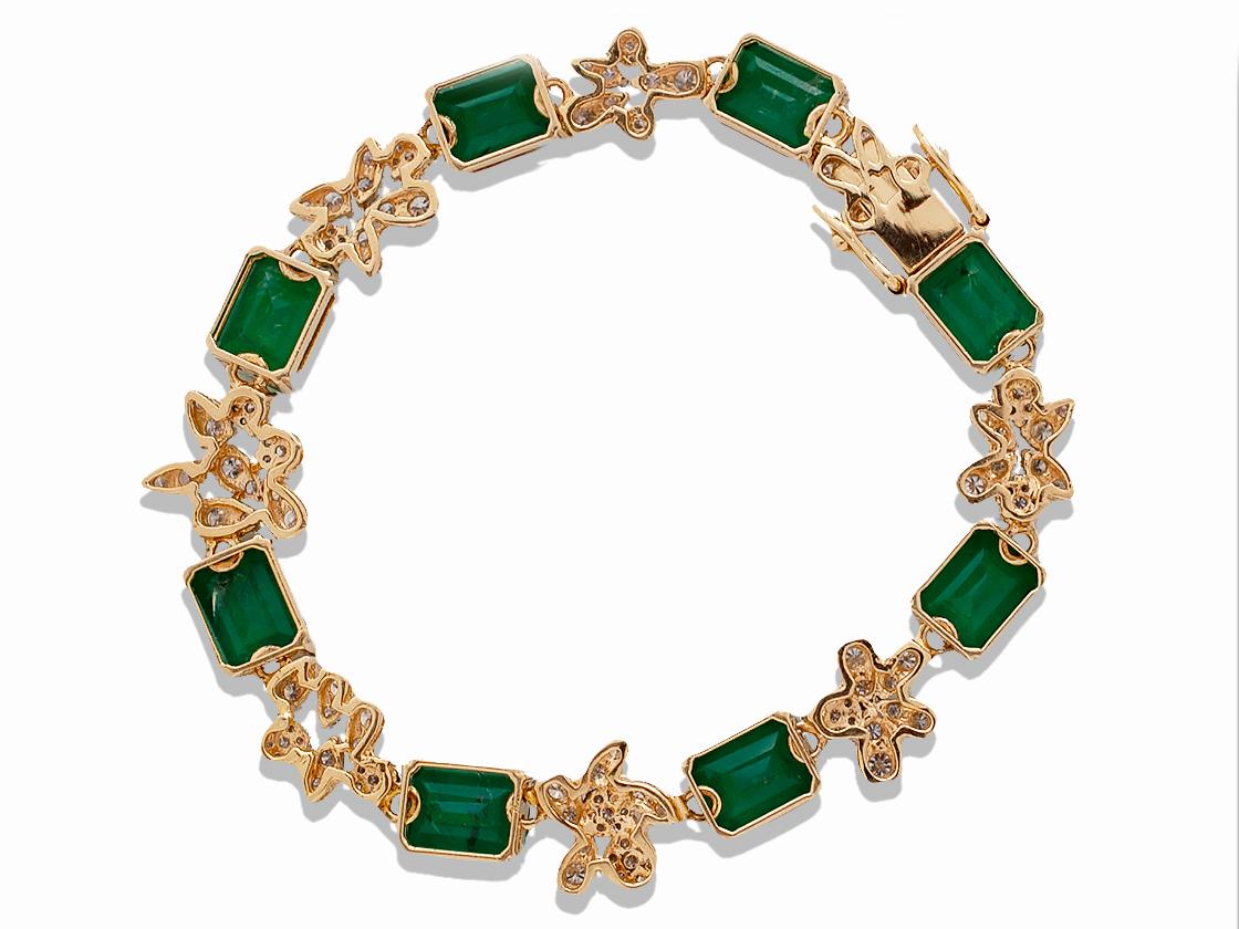 Modern Classic,  22 Carat Emerald & Diamond Bracelet, Alternating Gemstones For Sale