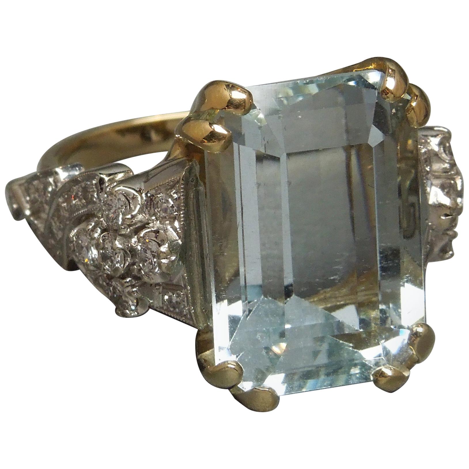 22 Carat Emerald Cut GIA Aquamarine Solitaire and Diamond 14 Karat Gold Ring