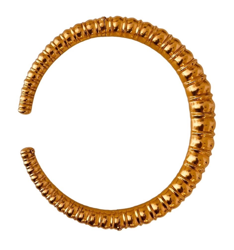 LALAOUNIS 22 Karat Gold Fackel mit abgestuften abgerundeten Schleifenmuster. CIRCA 1970er Jahre im Angebot 10