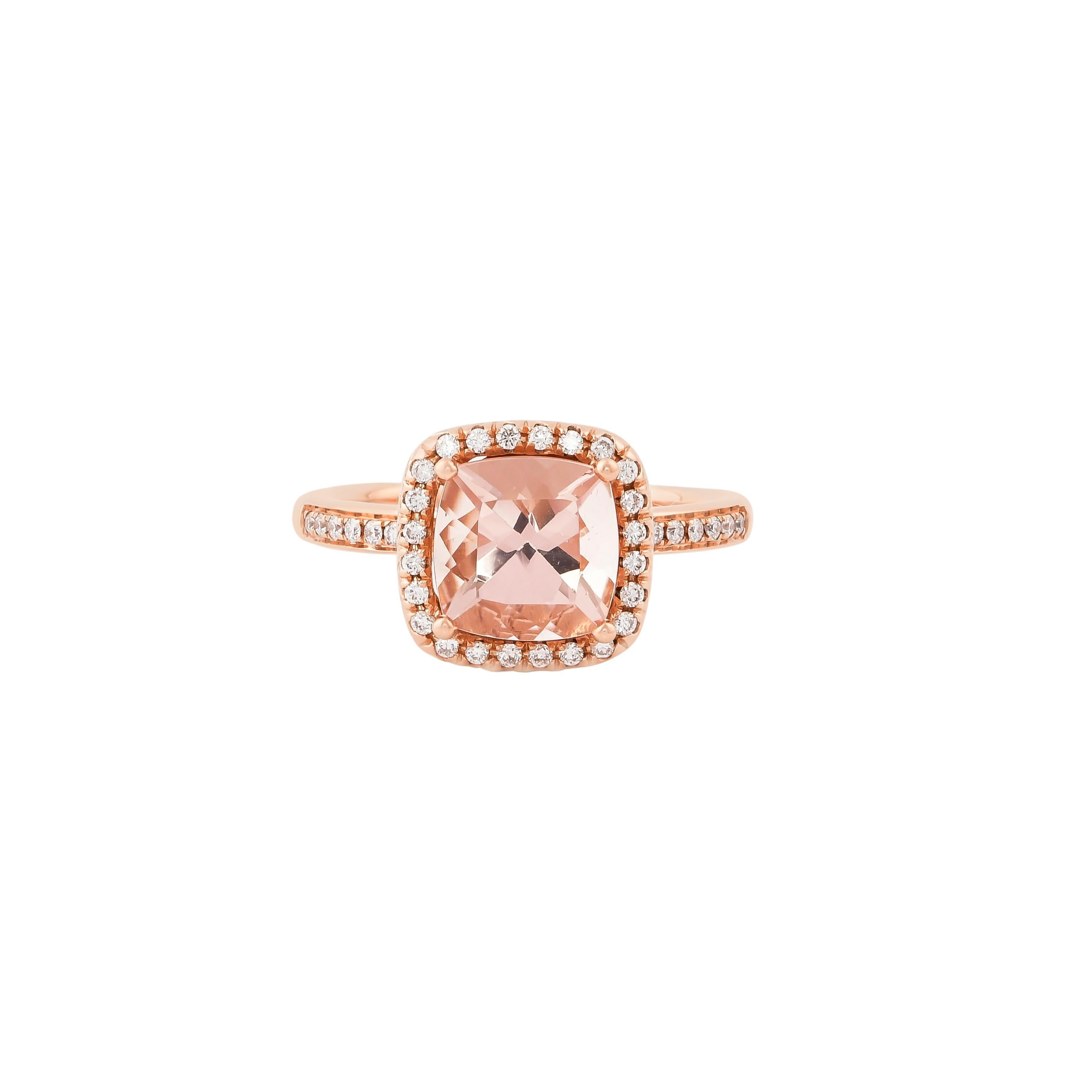 Contemporary 2.2 Carat Morganite and Diamond Ring in 18 Karat Rose Gold For Sale