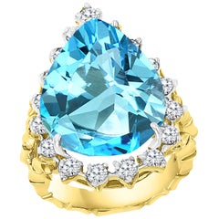 22 Carat Natural Blue Topaz and Diamond Cocktail Ring 18 Karat Gold, Estate