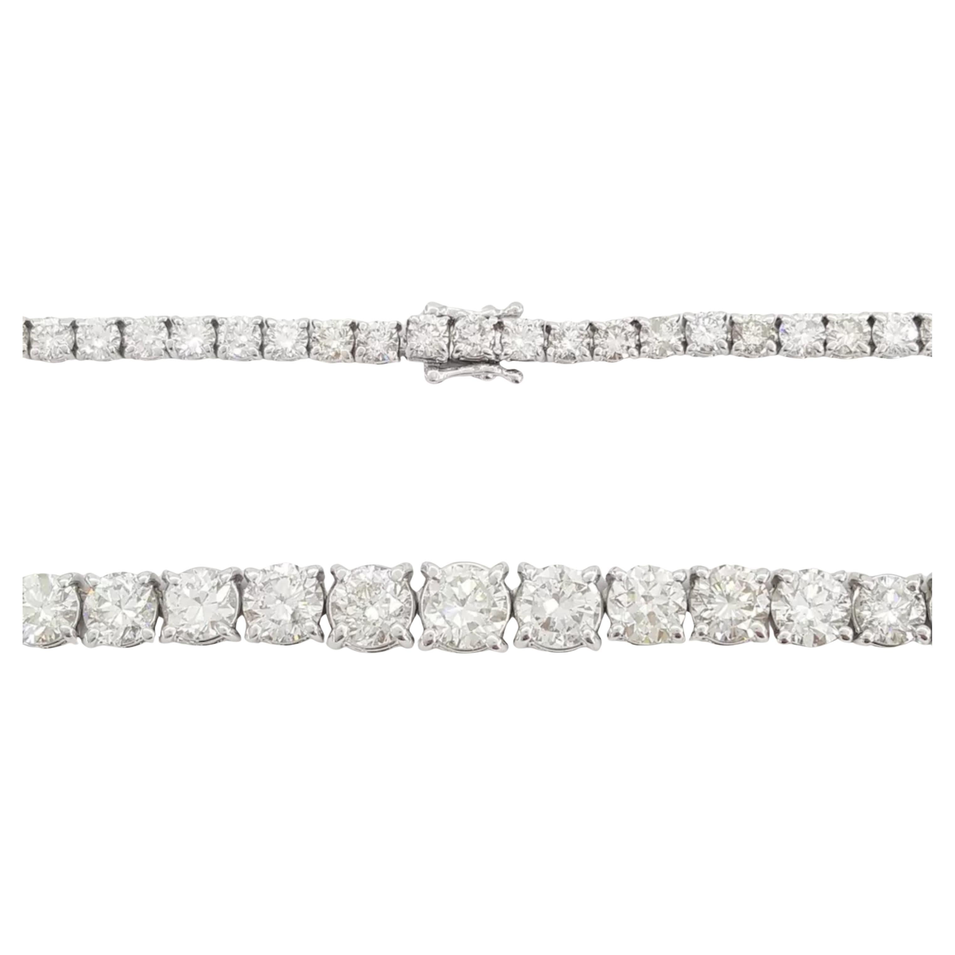 22 Carat Riviera Diamond Tennis Necklace 18k White Gold In New Condition For Sale In Chicago, IL
