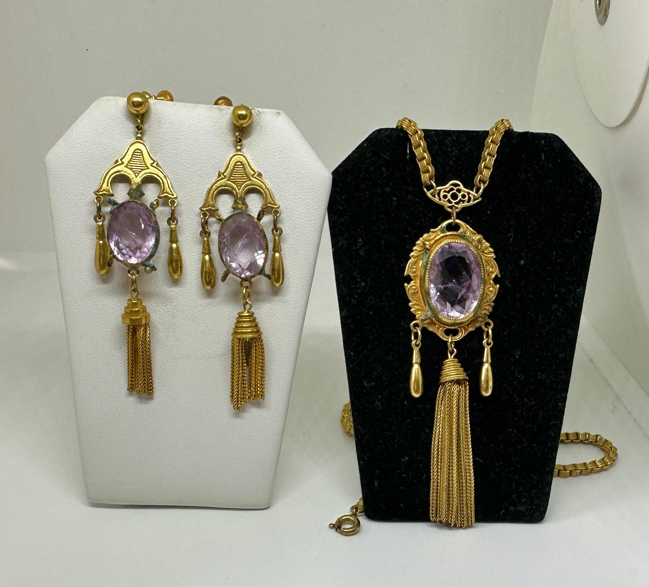 22 Carats Rose de France Amethyst Earrings Necklace Victorian Fringe Parure 1870 For Sale 3