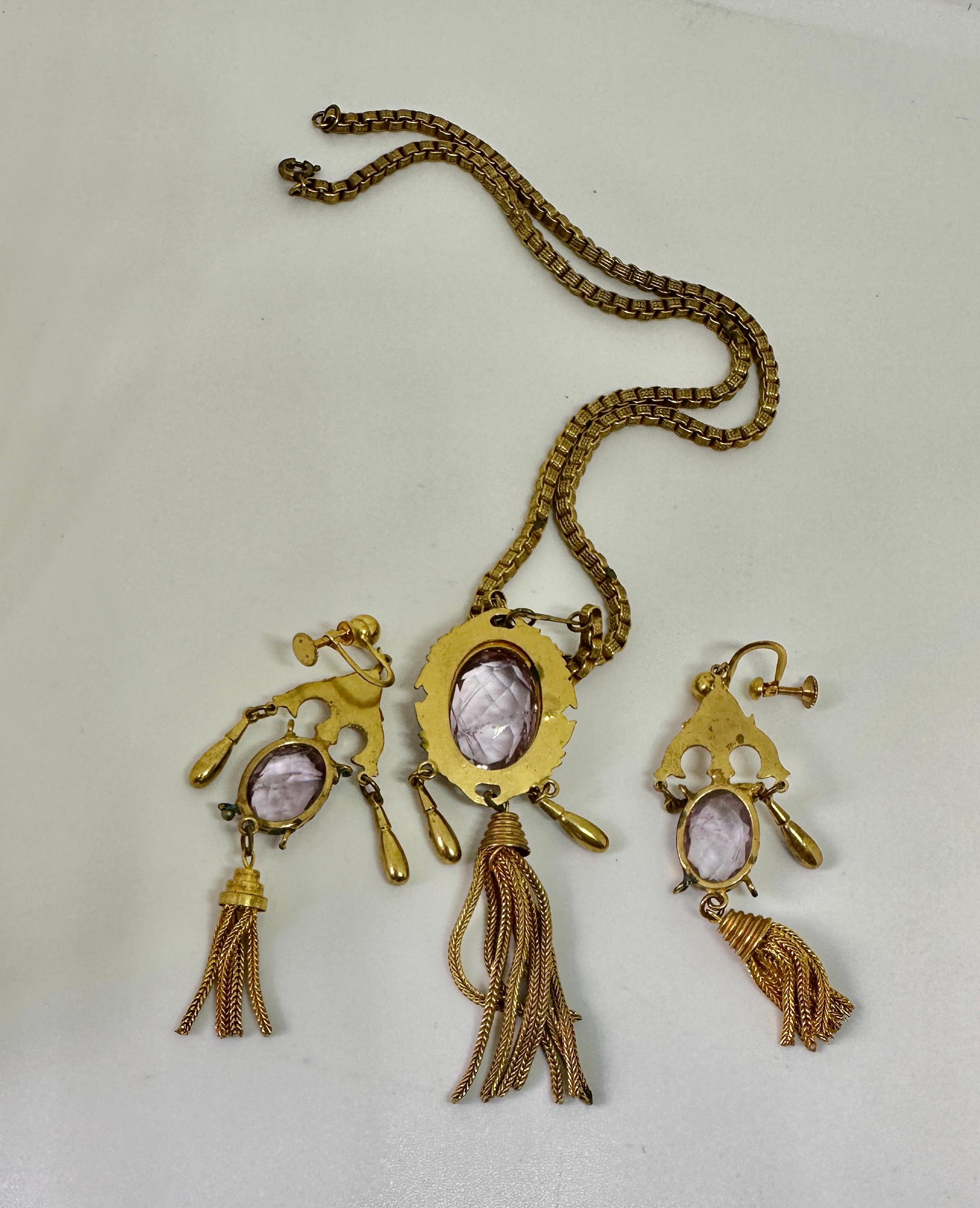 22 Carats Rose de France Amethyst Earrings Necklace Victorian Fringe Parure 1870 For Sale 4