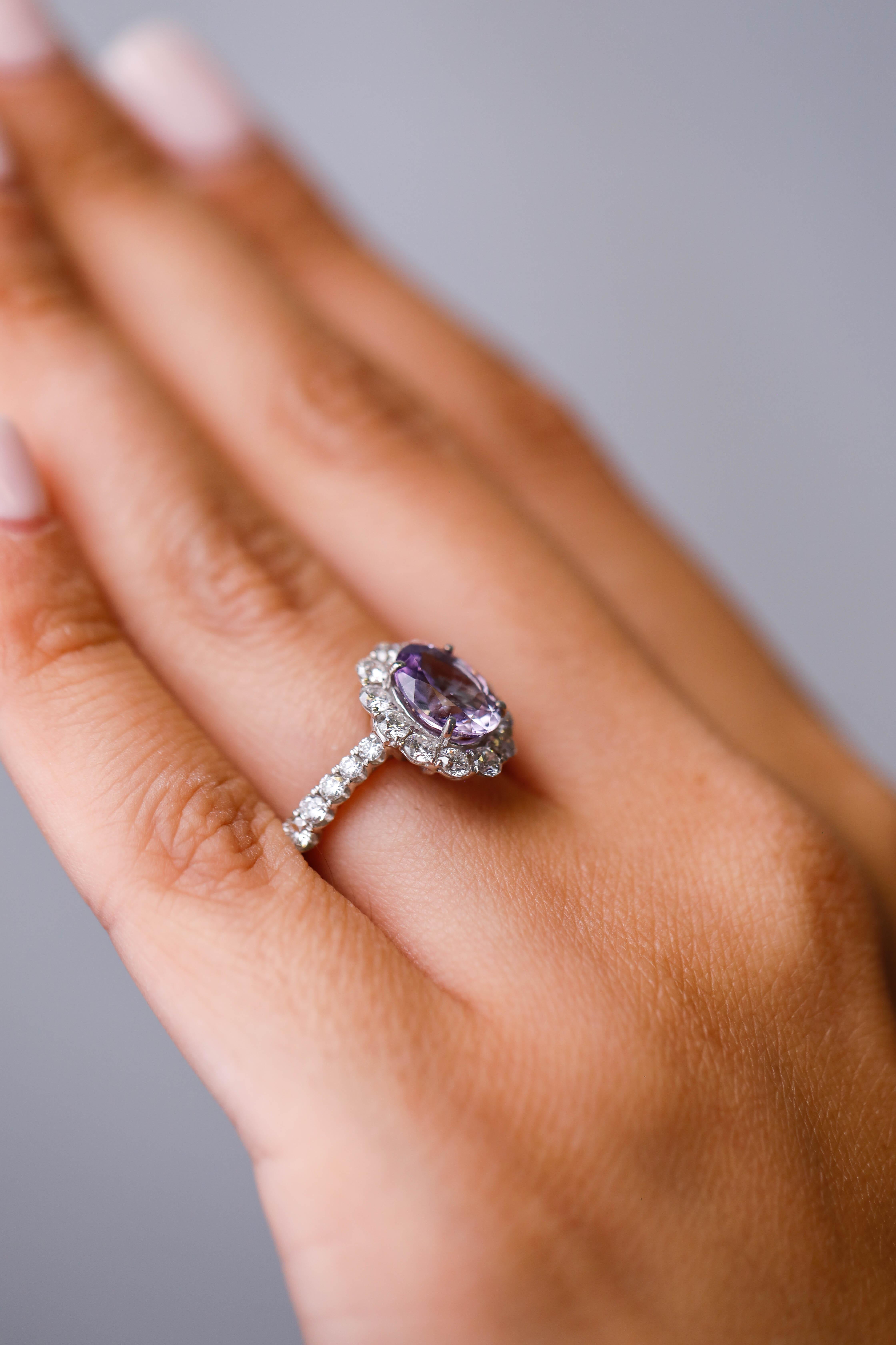Oval Cut Pink Tanzanite and Diamond Engagement Ring Solitaire in 18k White Gold In New Condition In New York, NY