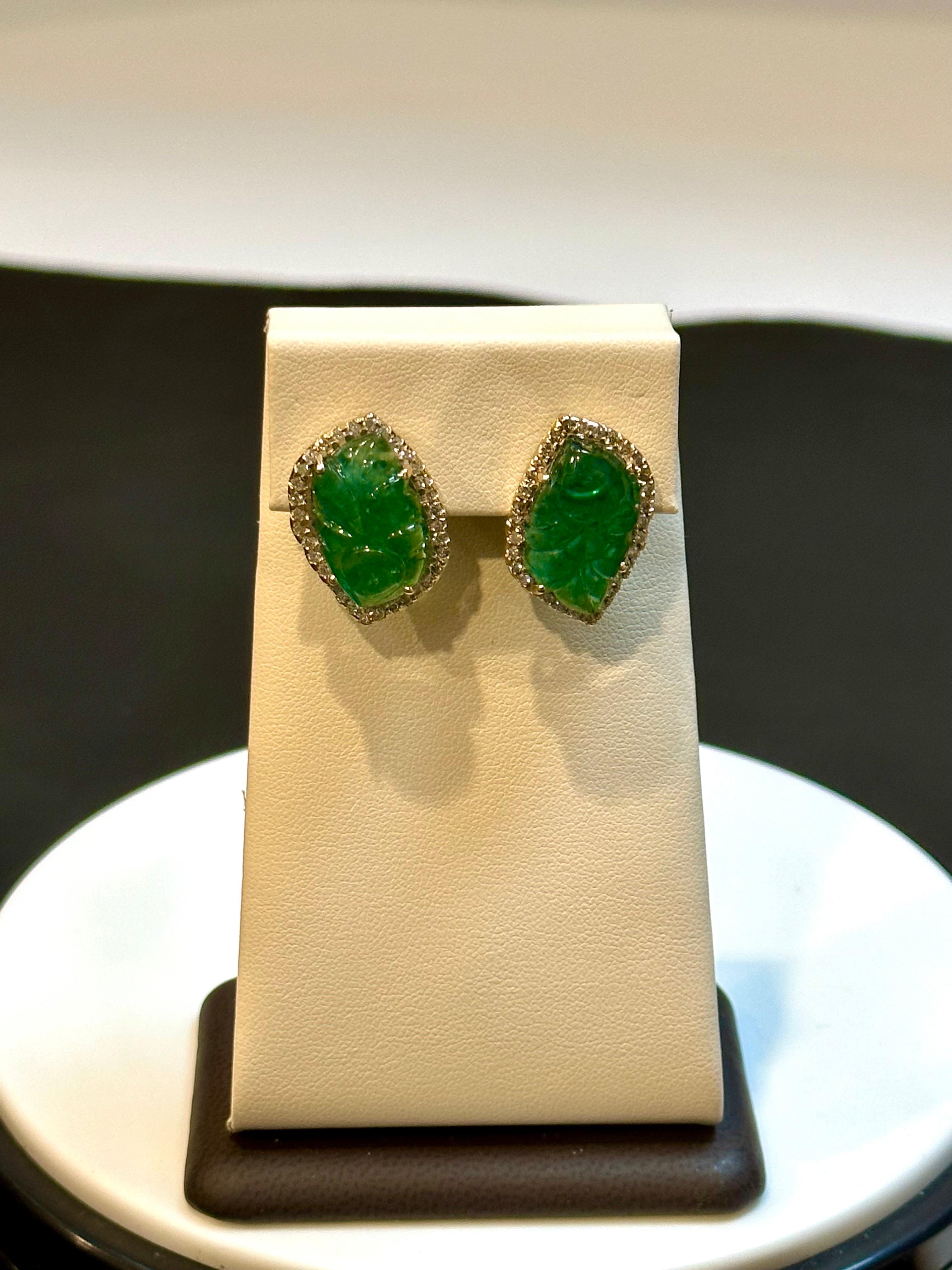 Women's 22 Ct Carved Emerald & 2 Ct Diamond Earrings 14 Karat Yellow Gold Post Earrings For Sale
