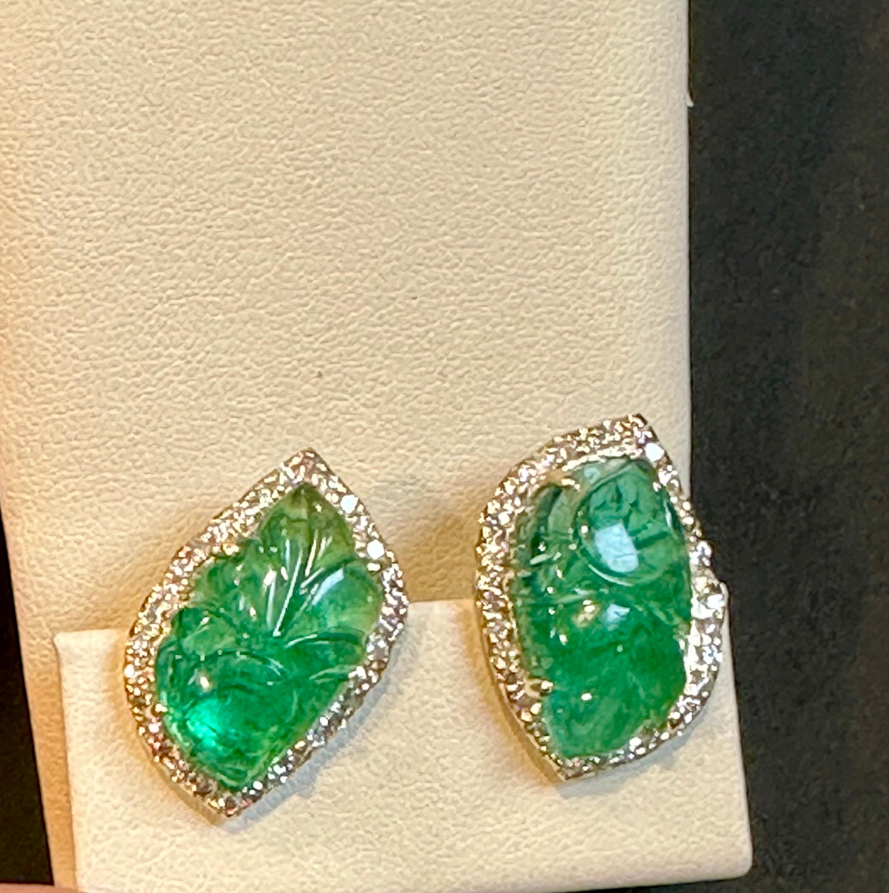 22 Ct Carved Emerald & 2 Ct Diamond Earrings 14 Karat Yellow Gold Post Earrings For Sale 3