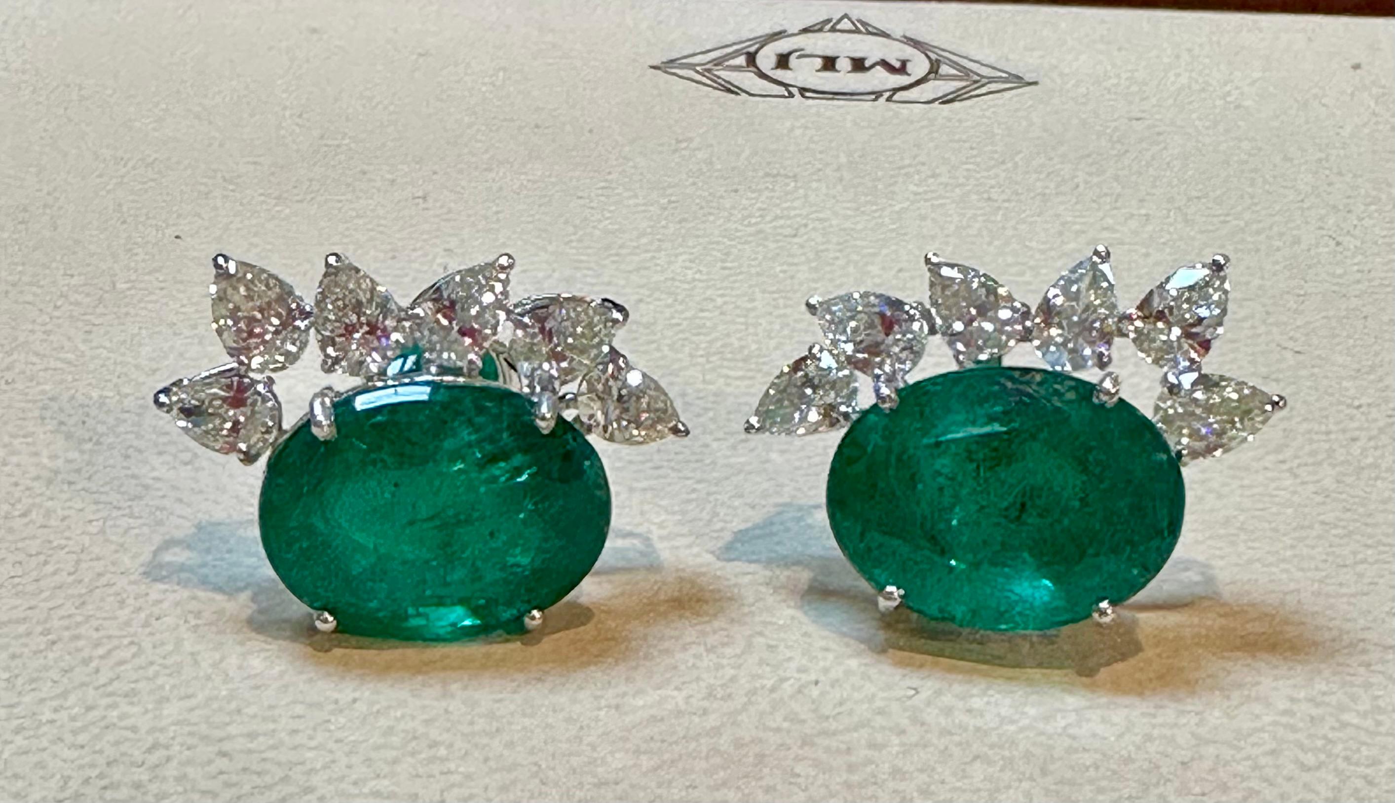 22 Karat natürlicher sambischer Smaragd & 3,60 Karat birnenförmiger Diamant-Ohrstecker, 14KWG im Angebot 13