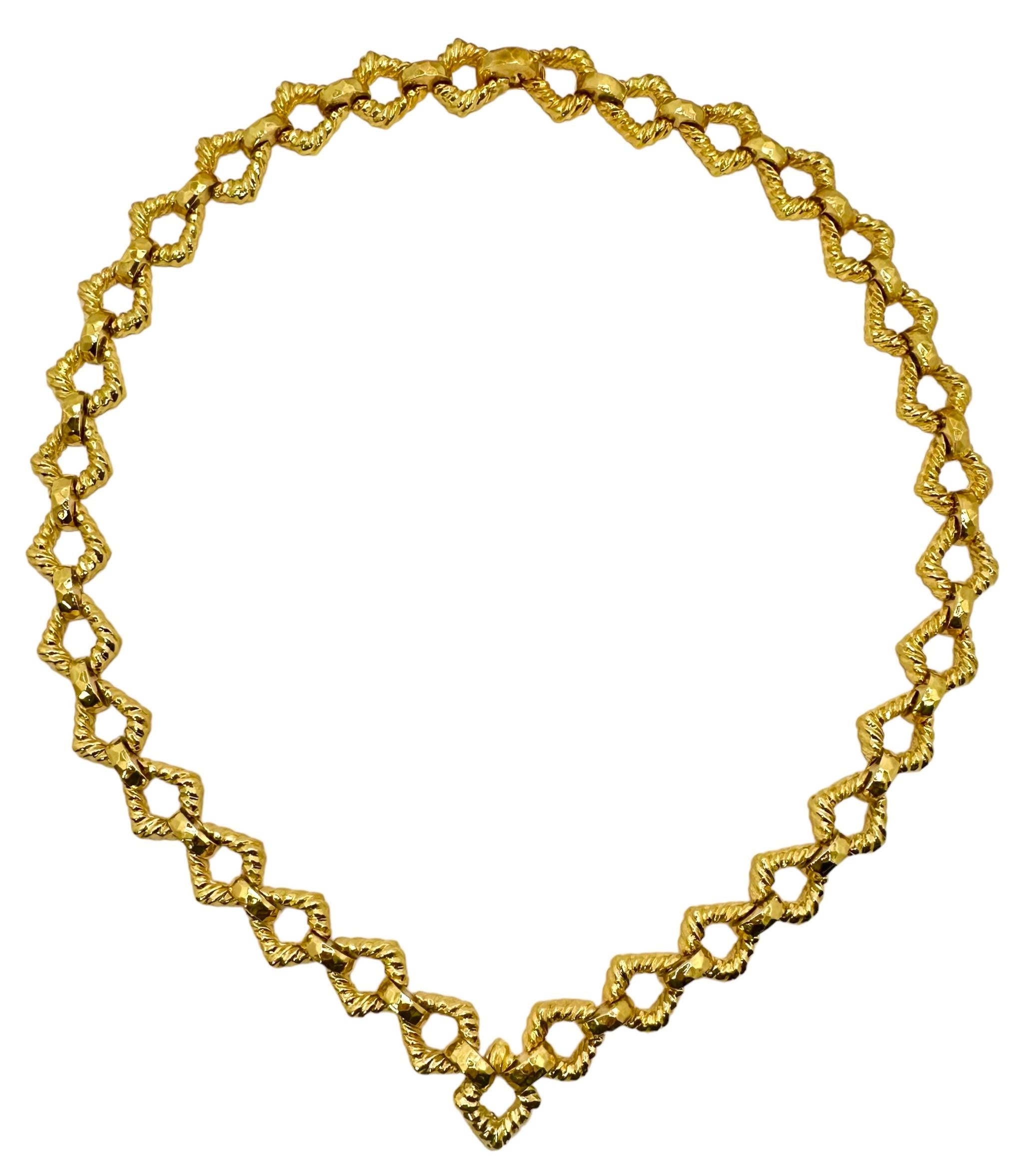 22 Inch Long Gold Necklace with White Onyx Pendant by French Designer Wander For Sale 1