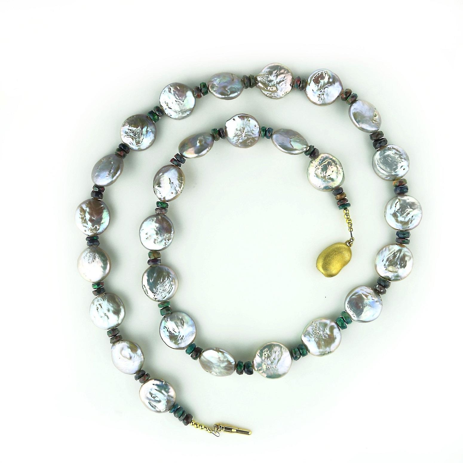 Halskette mit 22 Zoll silbernen Münzperlen und schwarzem Opal Juni Geburtsstein von JD im Zustand „Neu“ im Angebot in Raleigh, NC