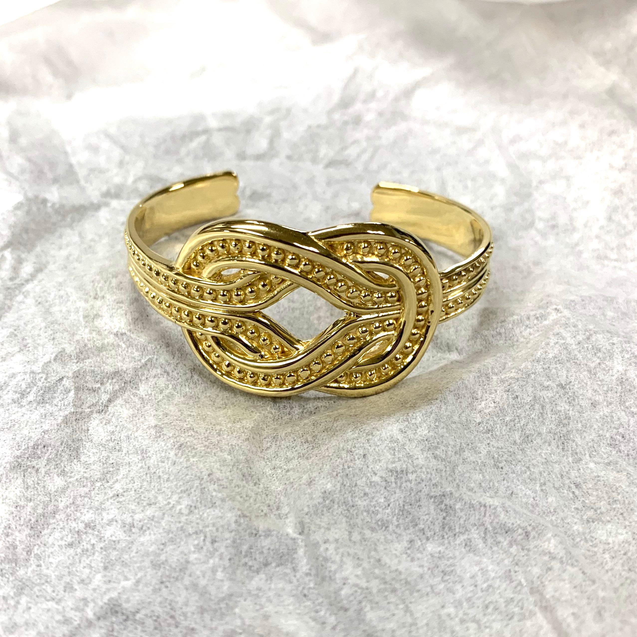 22 Karat Gelbgold Herkules Knoten Manschettenknopf Armband von ROMAE Jewelry - Inspiriert von antiken römischen Designs. Unser wunderschönes Manschettenarmband 