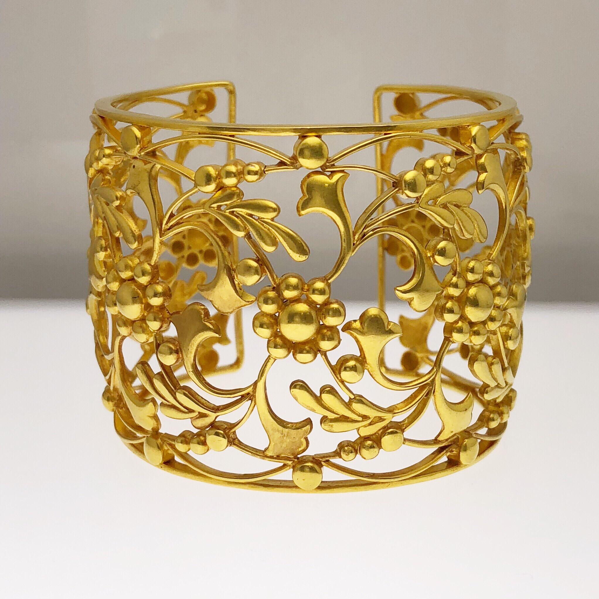 Baroque 22 Karat/18 Karat Wide 18th Century Cuff Bracelet For Sale