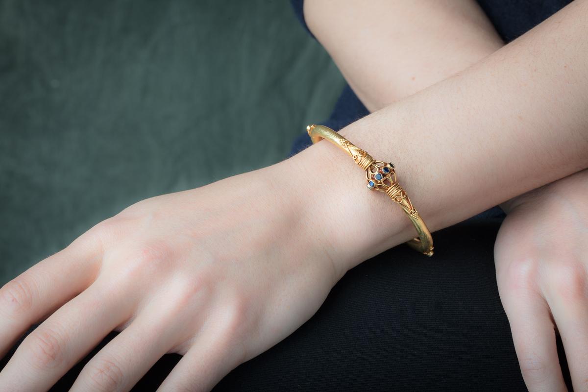 gold emerald bangles