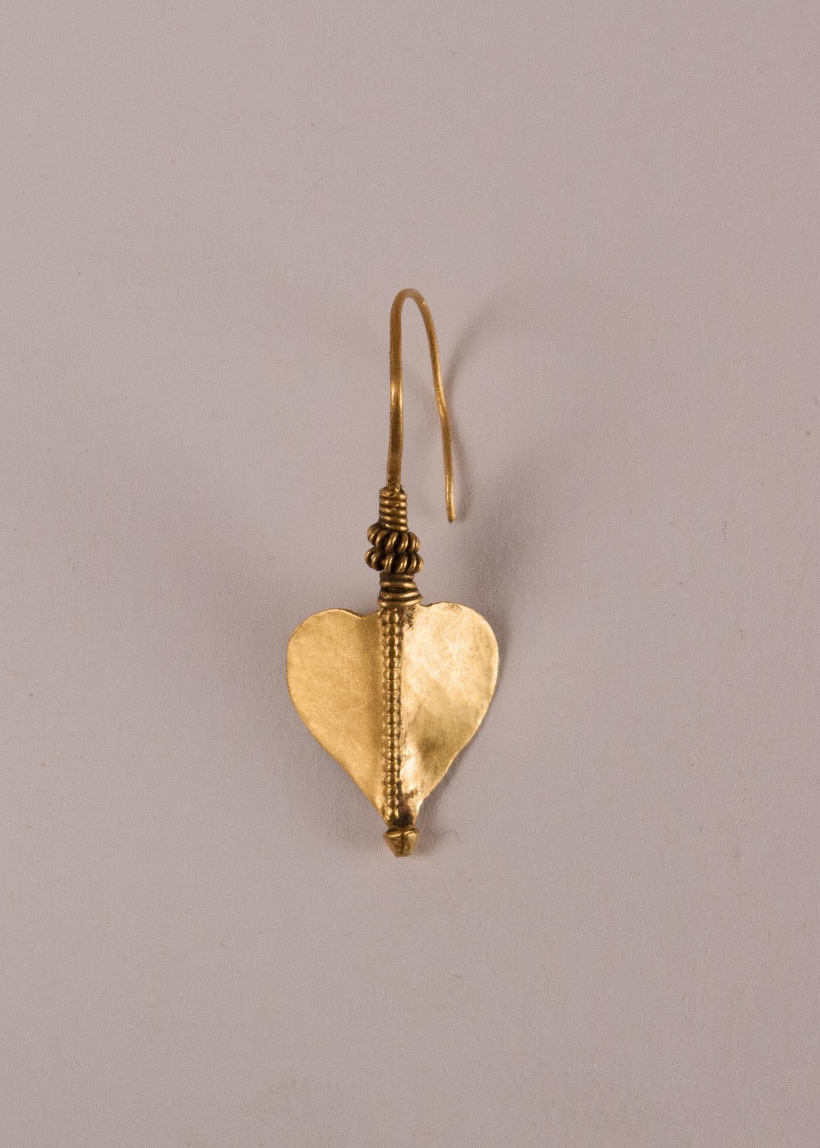 Anglo-Indian 22 Karat Gold Traditional Earrings from India