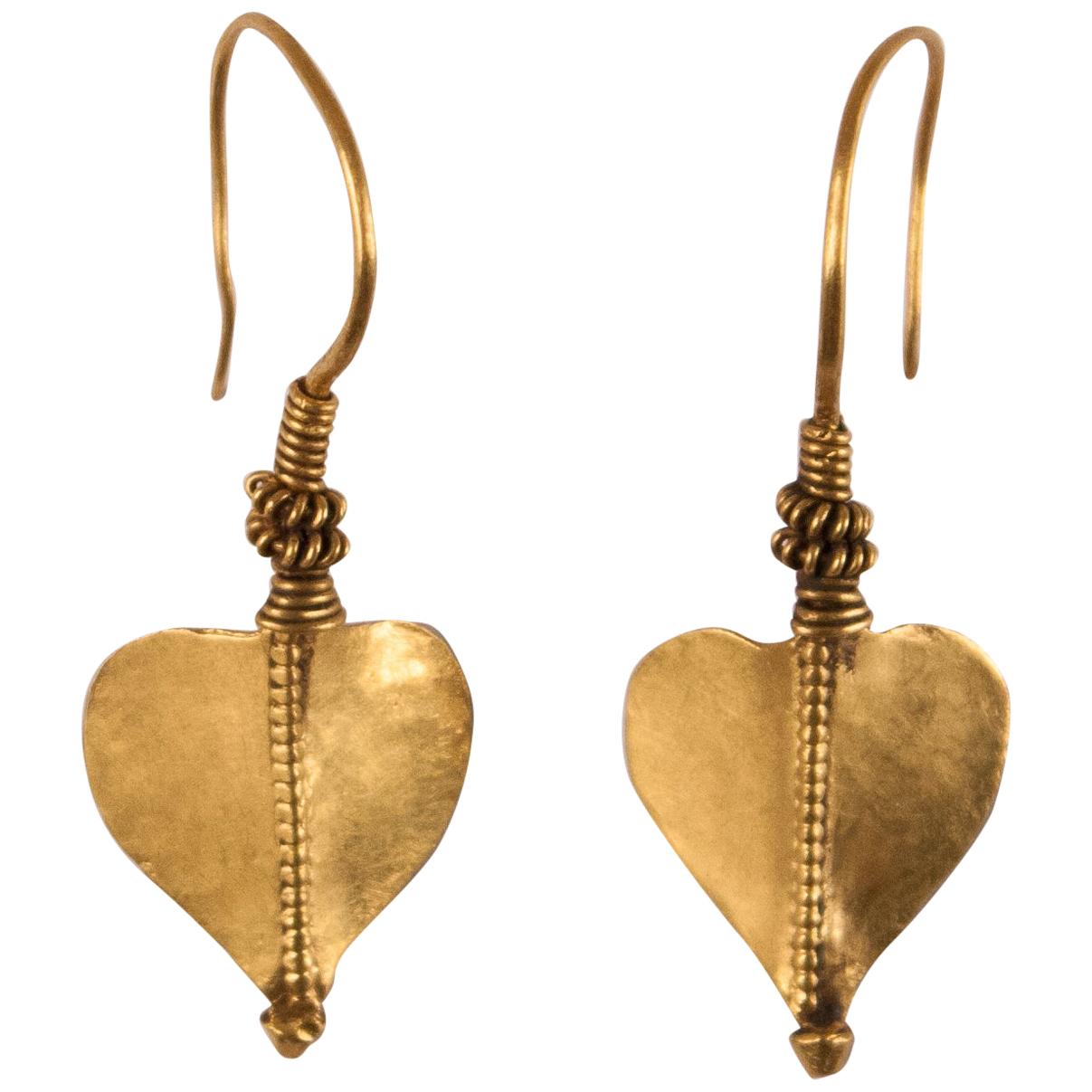 22 Karat Gold Traditional Earrings from India