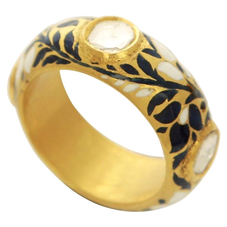 Im Angebot: 22 Karat Gold Emaille- und Diamant-Ringband ()