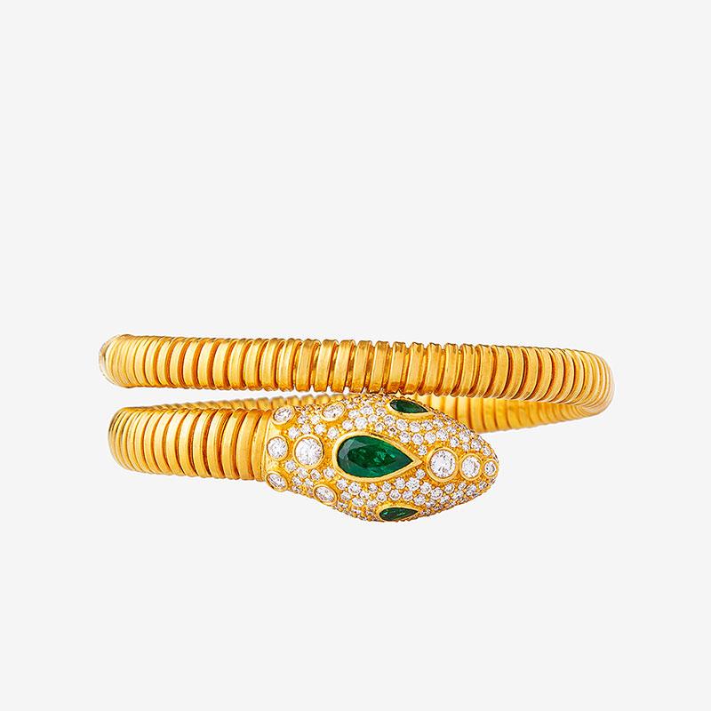 Women's 22 Karat Gold Green Garnet Diamond Snake Head Tubogas Flexible Cuff Bracelet For Sale