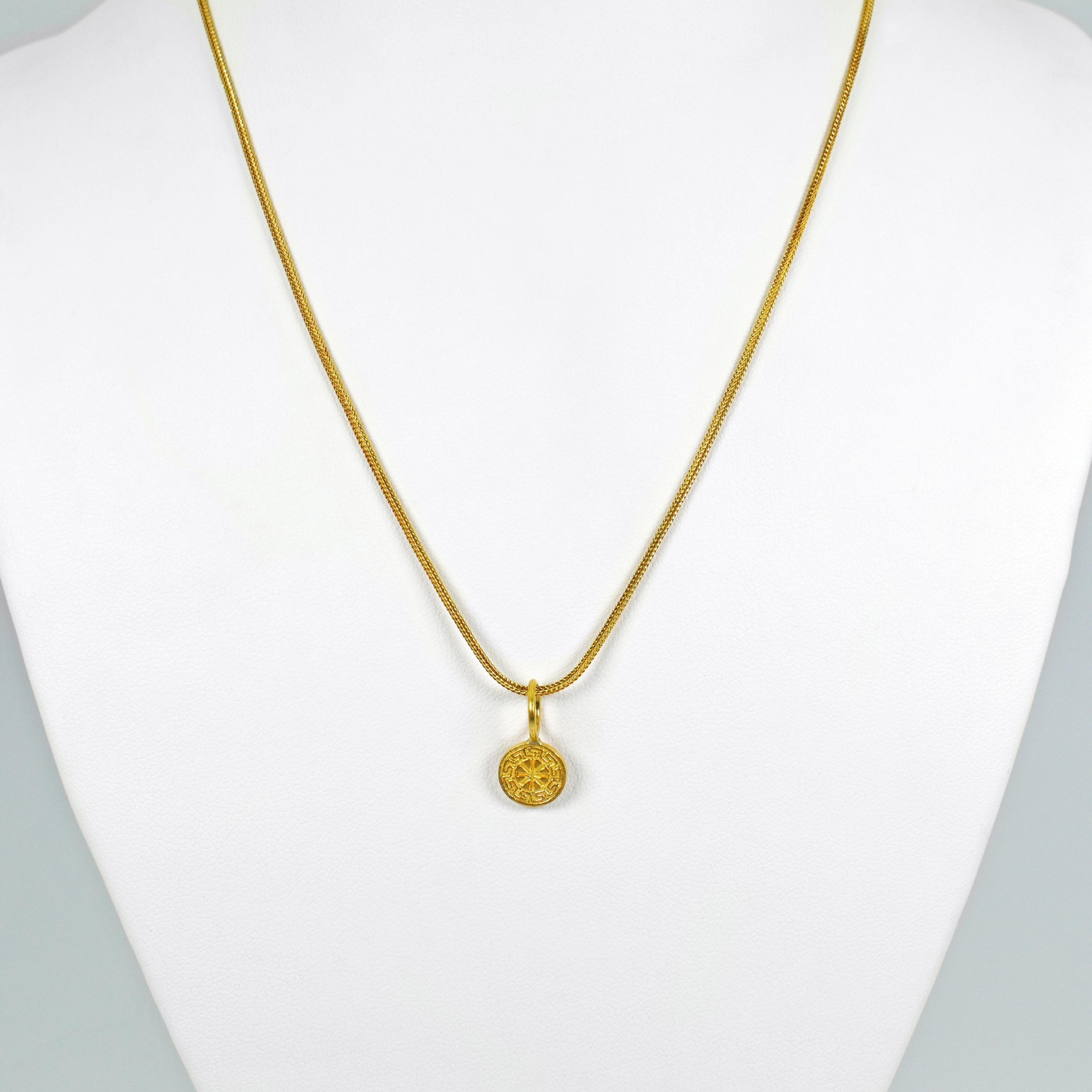 22 Karat Gold Ixthus Charme an 18 Karat Kette Halskette für Damen oder Herren im Angebot