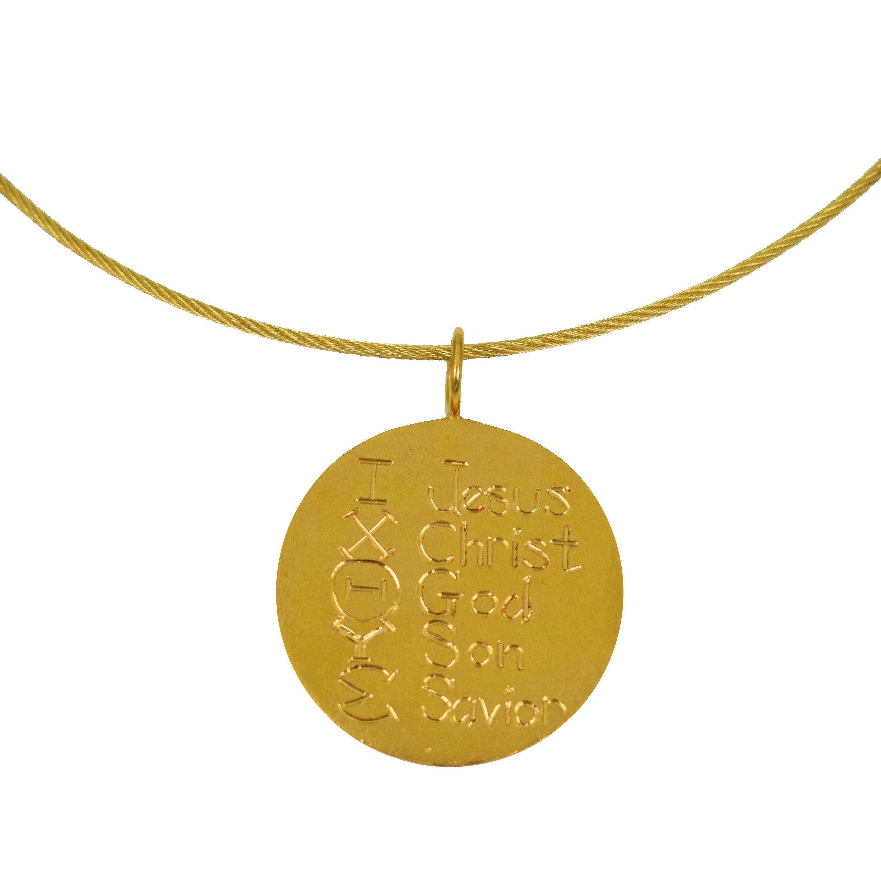 Contemporain Collier avec pendentif en or 22 carats à breloques Ixthus en vente